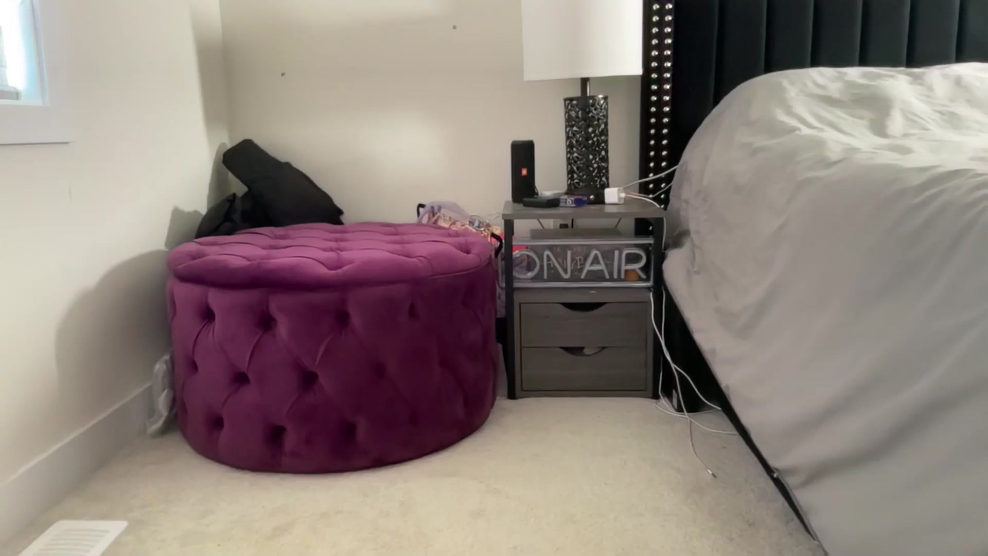 Gallery image thumbnail from Heidi_Wow's myfreecams stream on, 09/15/2025, 18:30 image 14 of 20