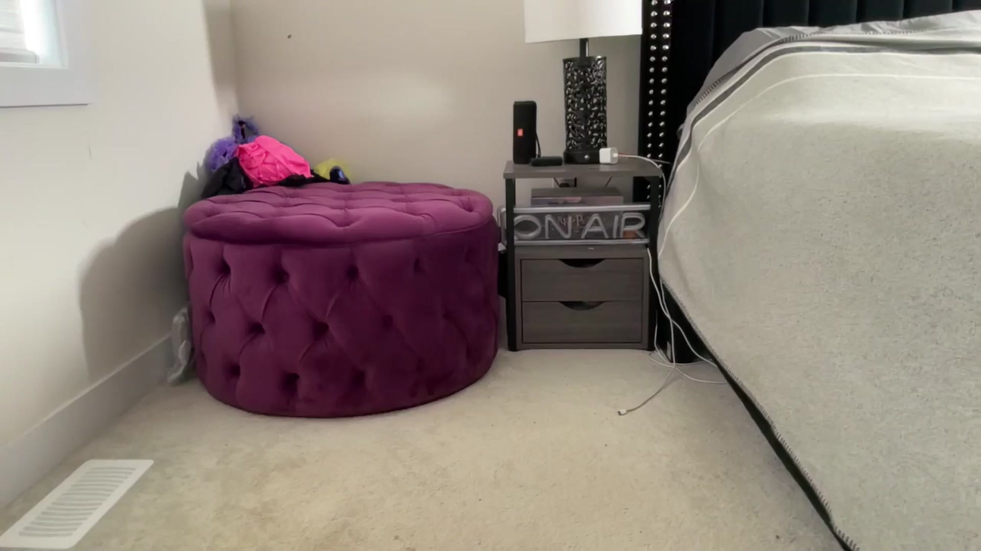 Gallery image thumbnail from Heidi_Wow's myfreecams stream on, 09/19/2025, 17:59 image 19 of 20