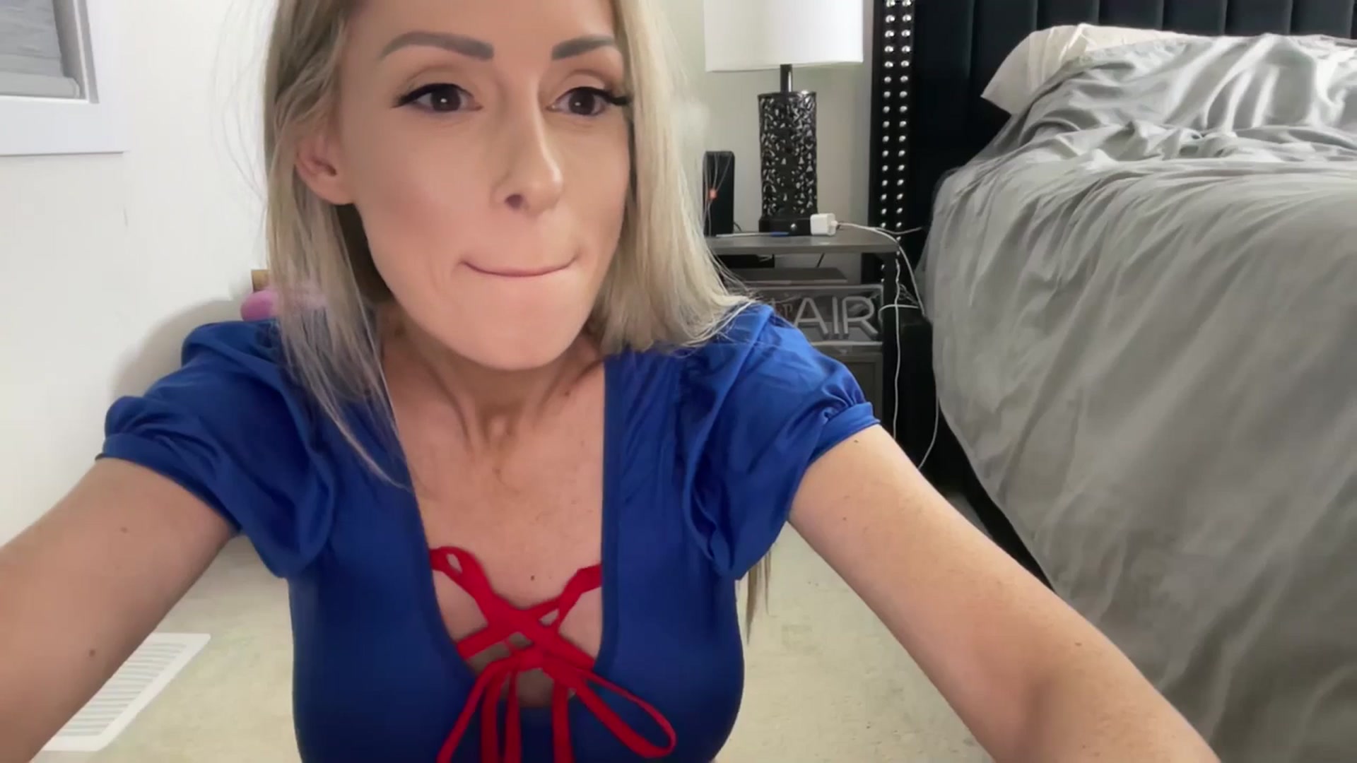 Gallery image thumbnail from Heidi_Wow's myfreecams stream on, 11/29/2025, 03:33 image 4 of 20