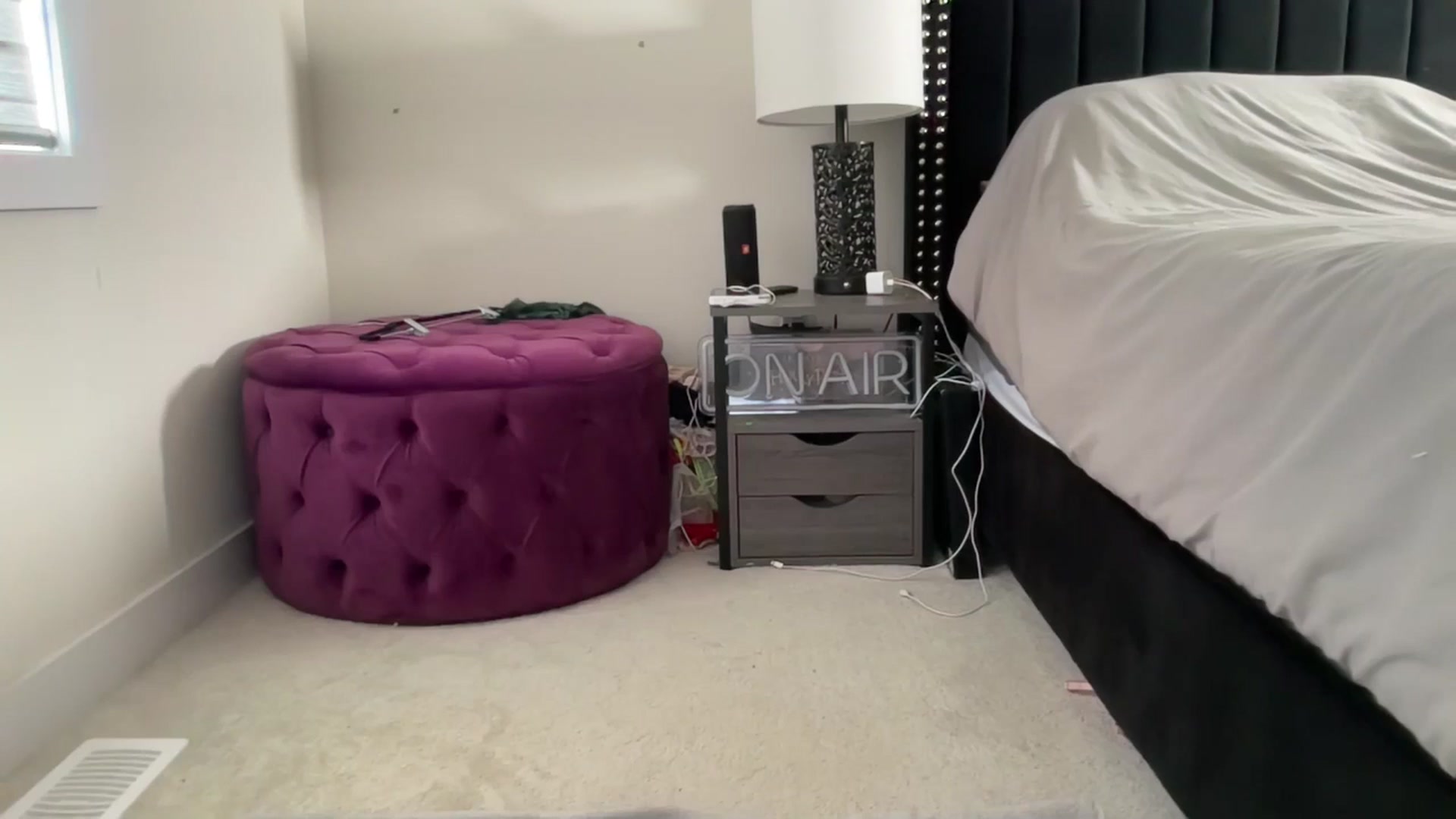Gallery image thumbnail from Heidi_Wow's myfreecams stream on, 03/18/2026, 19:01 image 19 of 20
