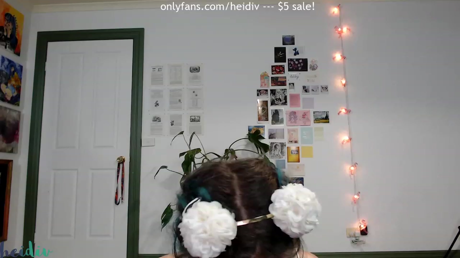 Gallery image thumbnail from Heidiv's myfreecams stream on, 03/01/2023, 10:12 image 16 of 20