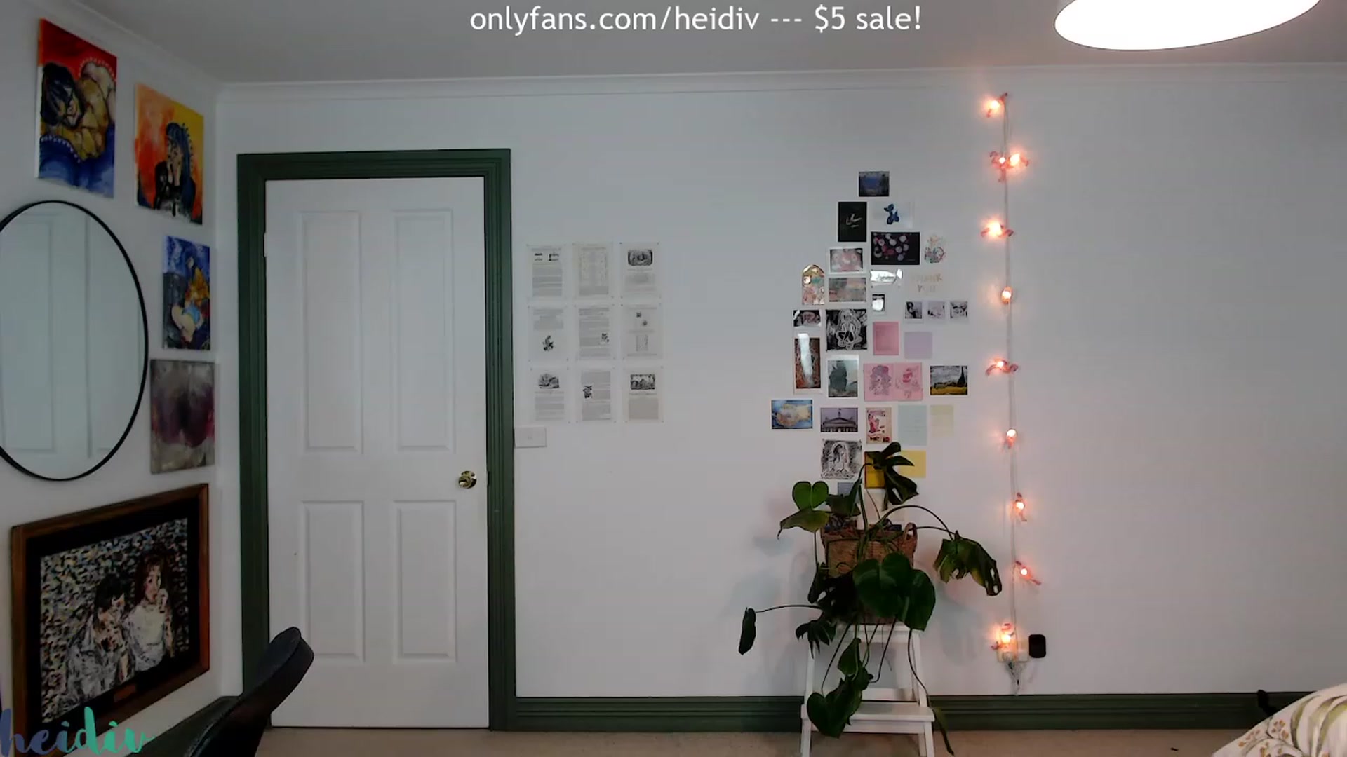 Gallery image thumbnail from Heidiv's myfreecams stream on, 04/01/2023, 09:43 image 17 of 20