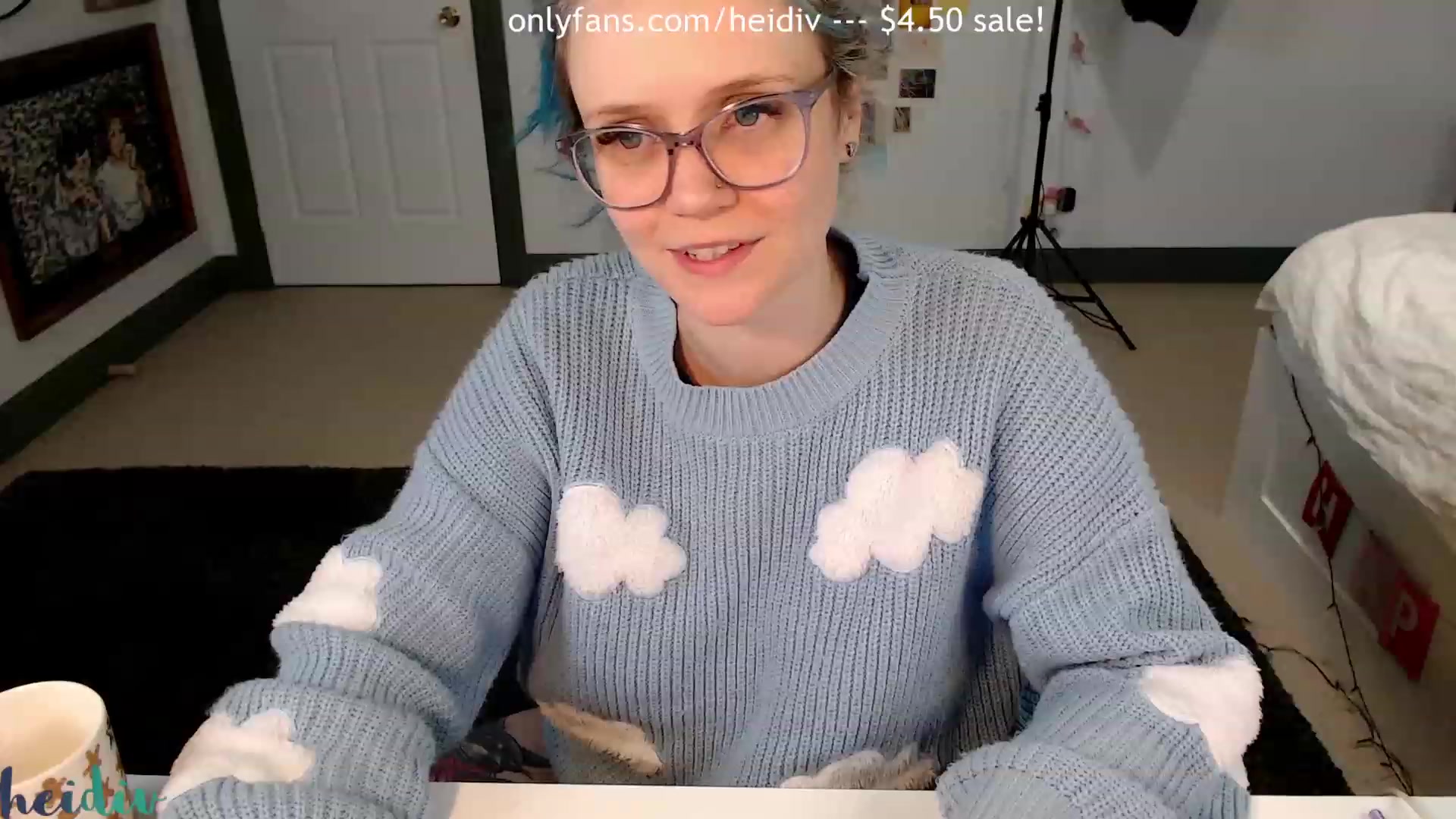 Gallery image thumbnail from Heidiv's myfreecams stream on, 05/19/2023, 11:50 image 5 of 20