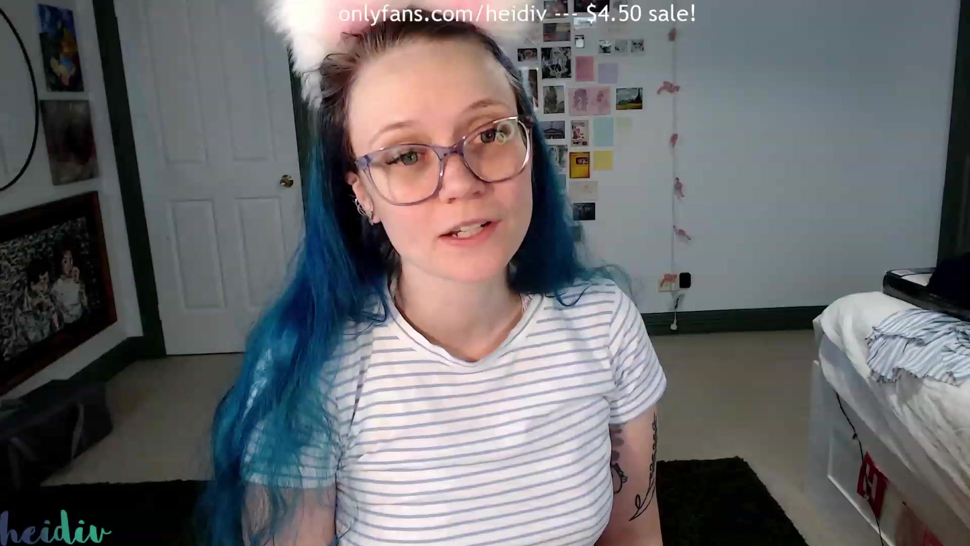 Gallery image thumbnail from Heidiv's myfreecams stream on, 06/01/2023, 10:46 image 7 of 20