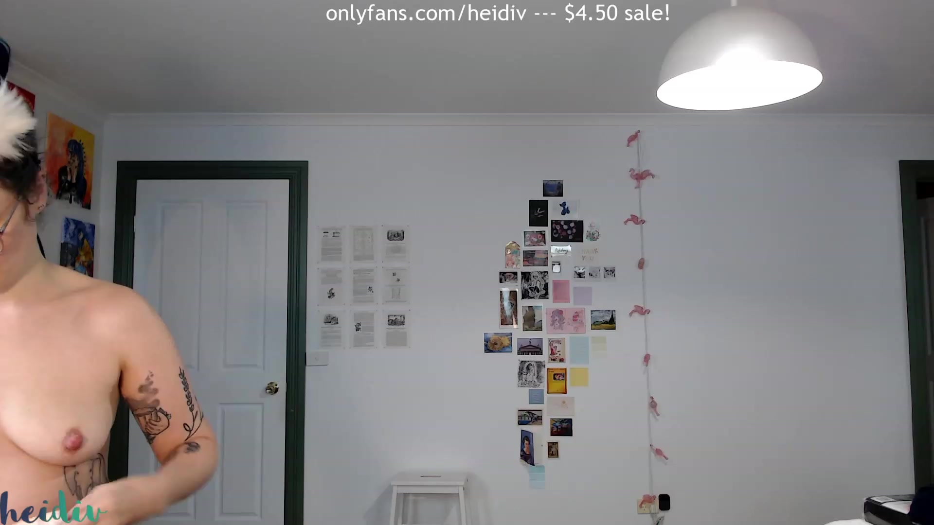 Gallery image thumbnail from Heidiv's myfreecams stream on, 06/01/2023, 10:46 image 1 of 20