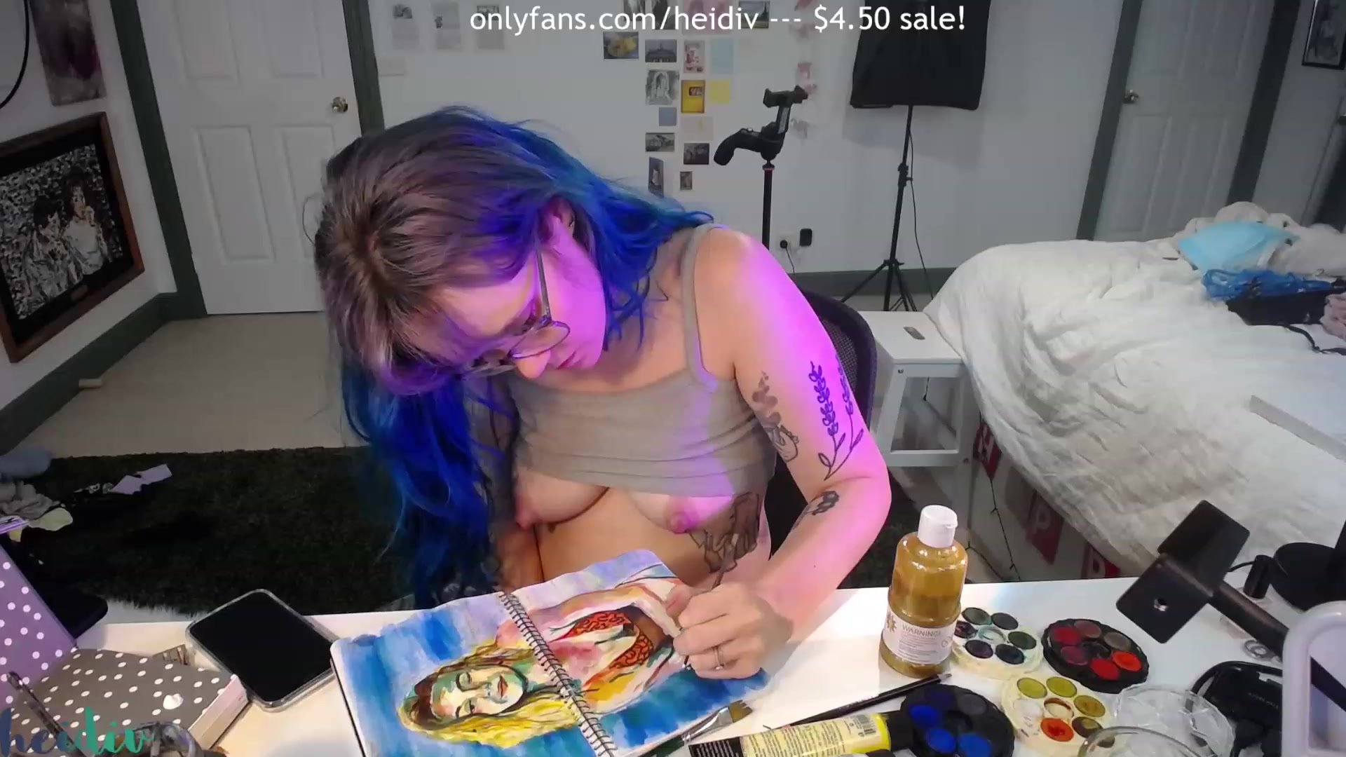 Gallery image thumbnail from Heidiv's myfreecams stream on, 06/10/2023, 11:15 image 18 of 20
