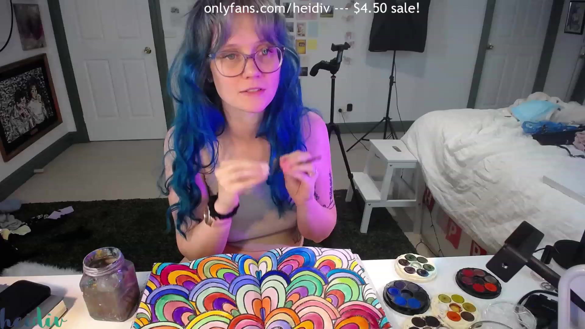 Gallery image thumbnail from Heidiv's myfreecams stream on, 06/10/2023, 11:15 image 5 of 20