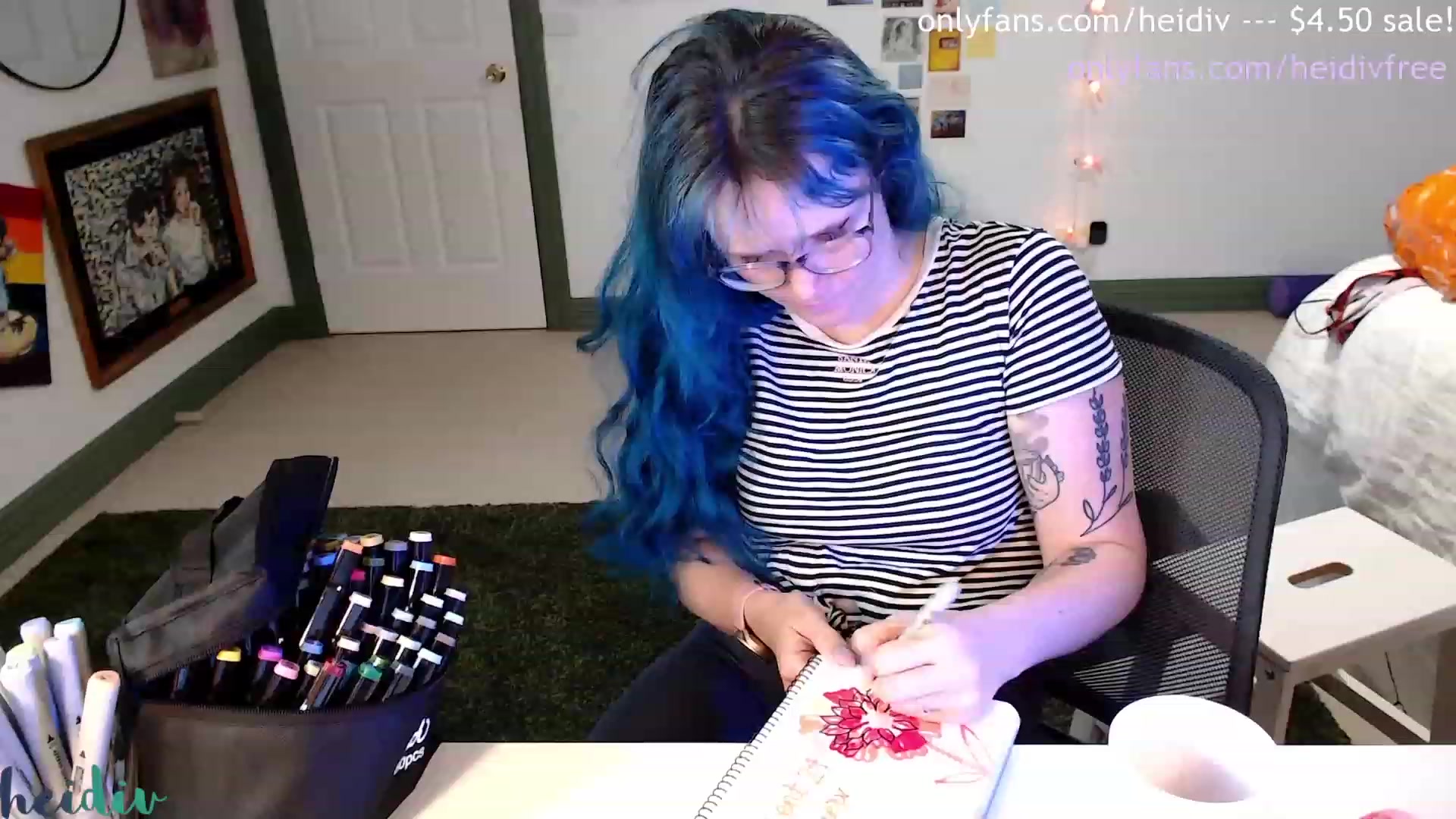 Gallery image thumbnail from Heidiv's myfreecams stream on, 07/07/2023, 11:08 image 4 of 20