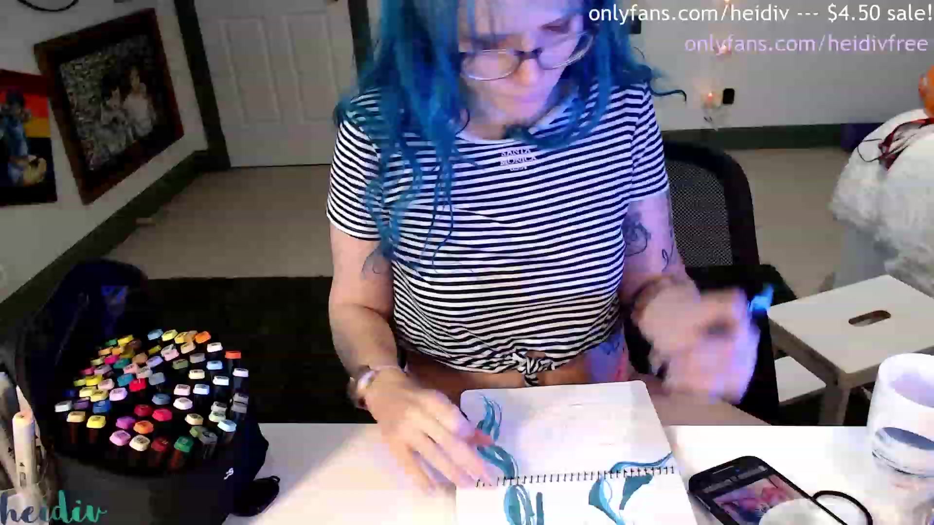 Gallery image thumbnail from Heidiv's myfreecams stream on, 07/07/2023, 11:08 image 10 of 20