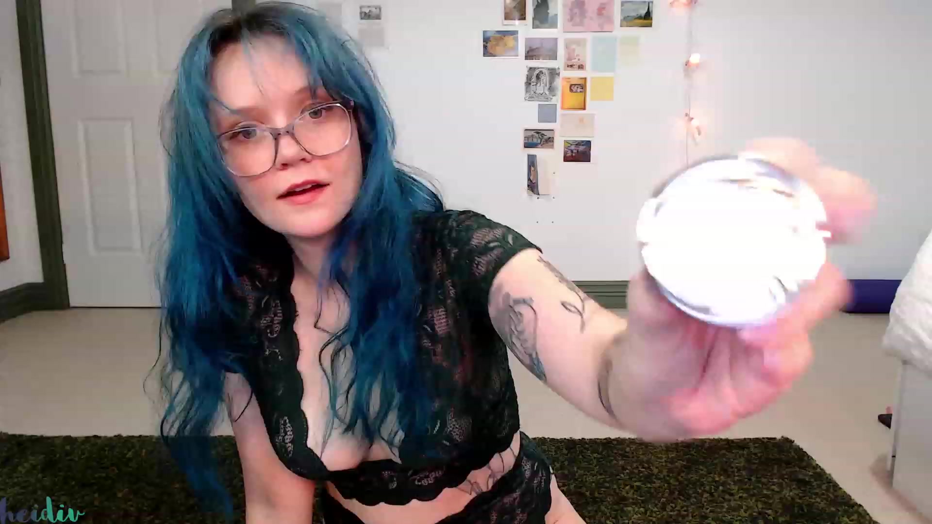 Gallery image thumbnail from Heidiv's myfreecams stream on, 07/08/2023, 02:37 image 19 of 20
