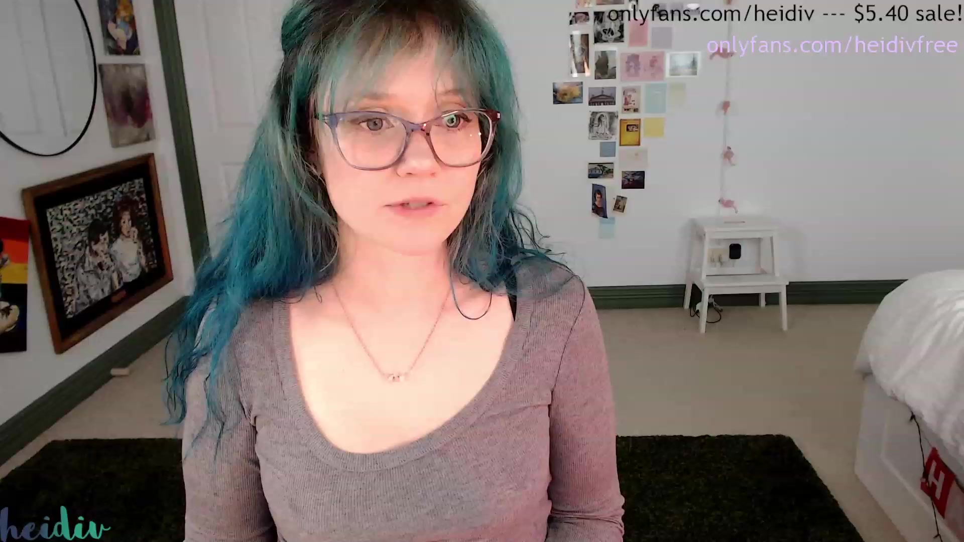 Gallery image thumbnail from Heidiv's myfreecams stream on, 09/01/2023, 08:37 image 1 of 20