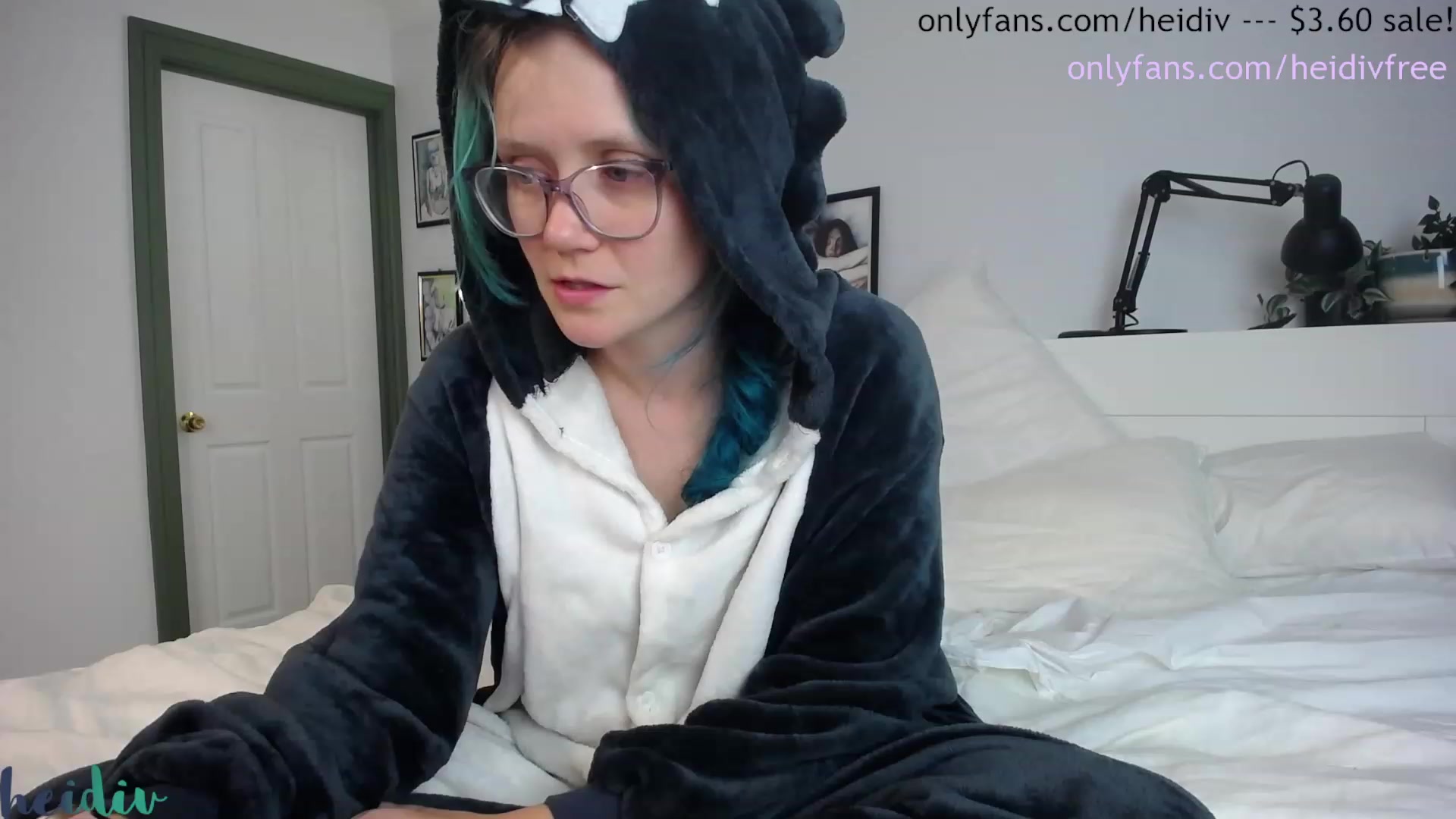 Gallery image thumbnail from Heidiv's myfreecams stream on, 09/10/2023, 09:44 image 13 of 20