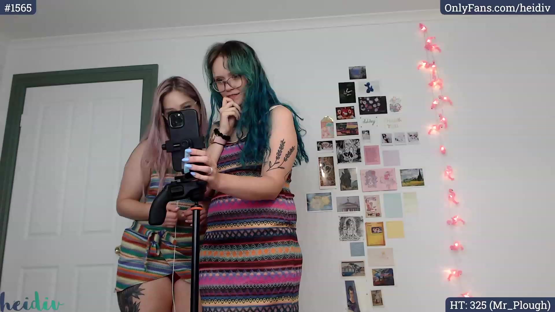 Gallery image thumbnail from Heidiv's myfreecams stream on, 09/17/2023, 04:50 image 19 of 20