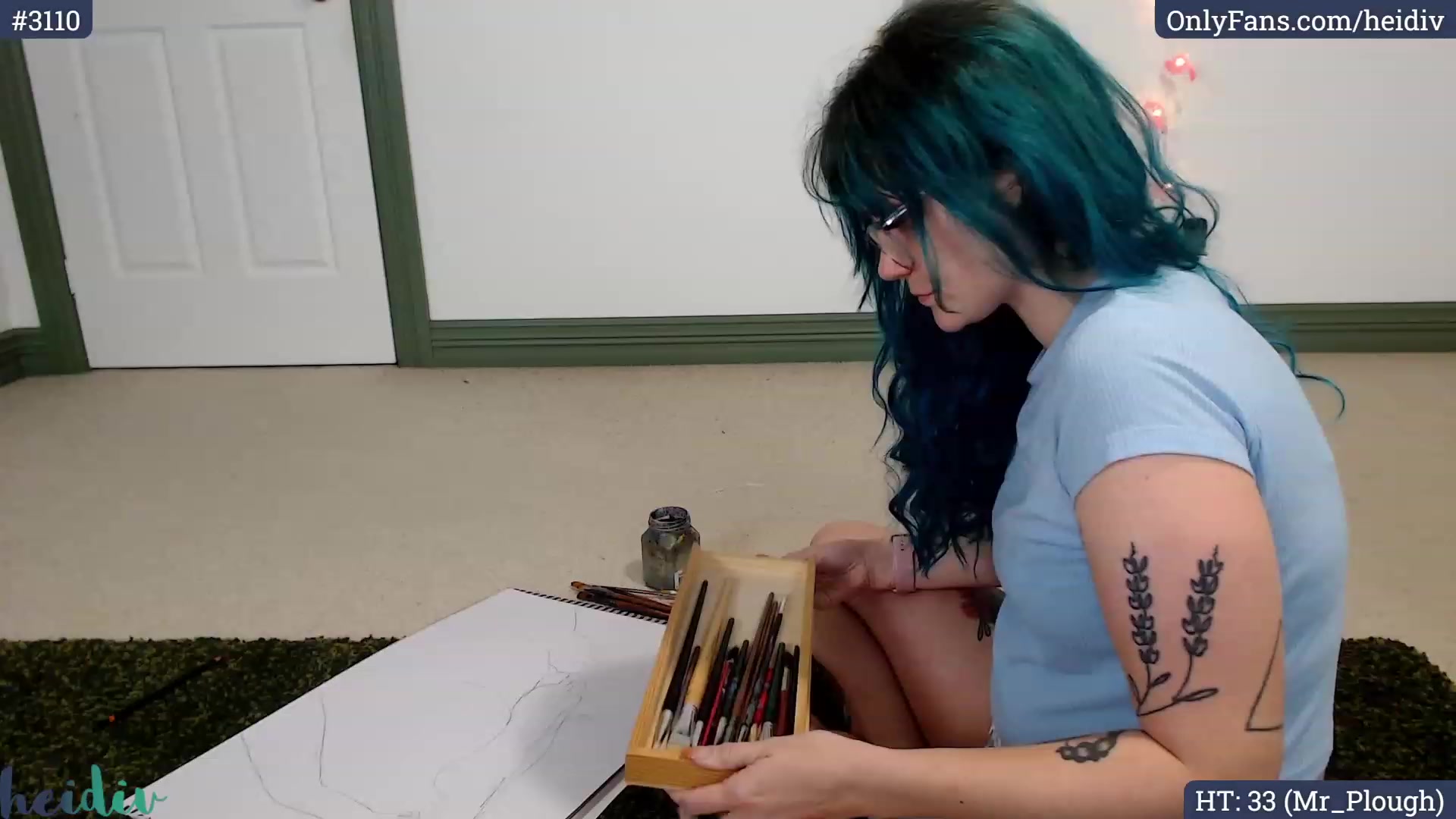 Gallery image thumbnail from Heidiv's myfreecams stream on, 10/07/2023, 08:39 image 4 of 20