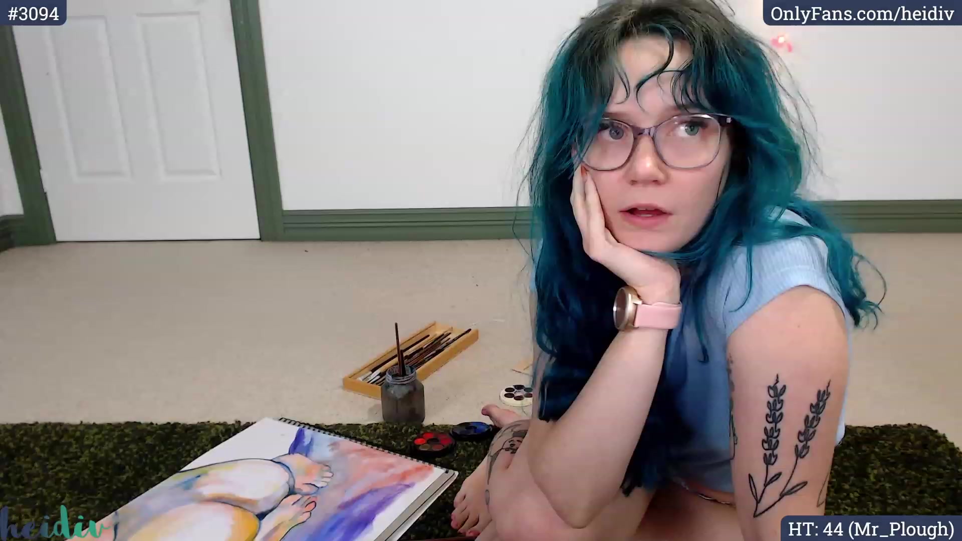 Gallery image thumbnail from Heidiv's myfreecams stream on, 10/07/2023, 09:17 image 12 of 20
