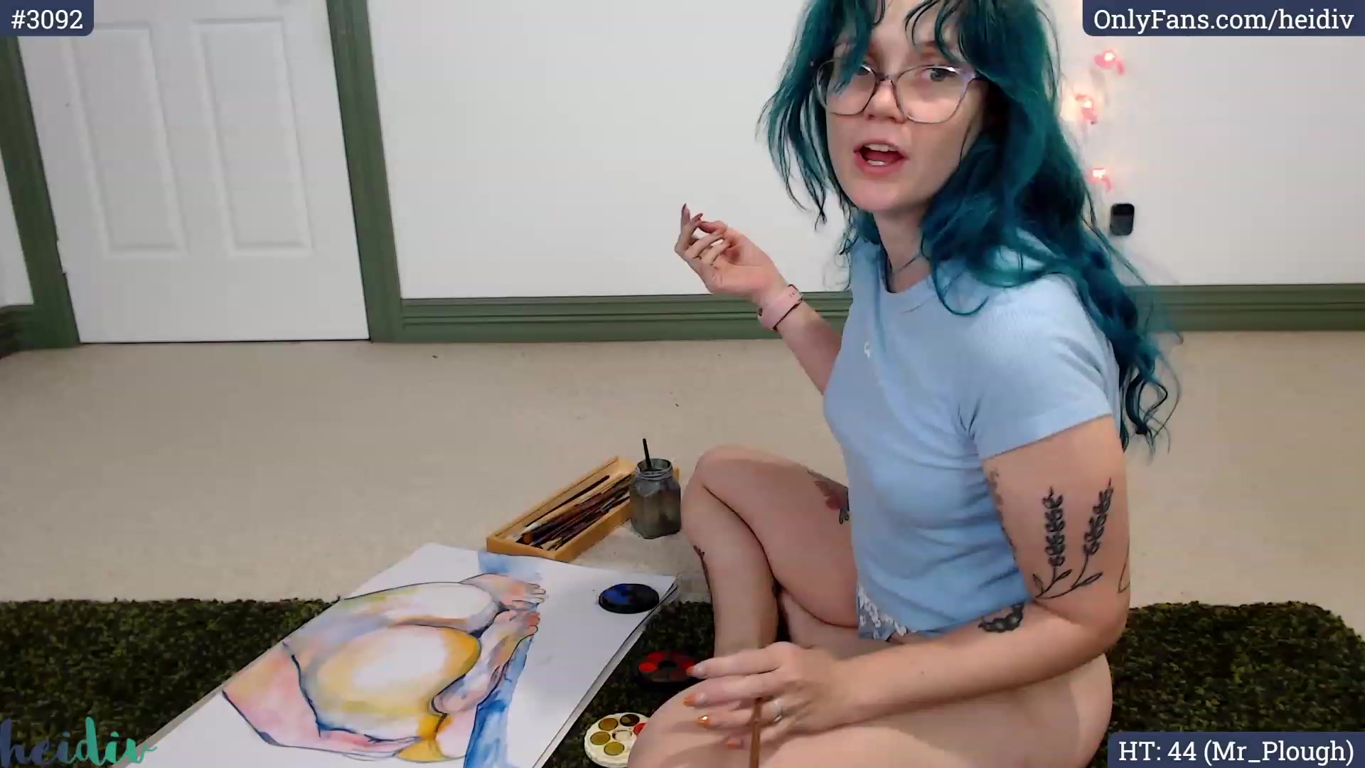 Gallery image thumbnail from Heidiv's myfreecams stream on, 10/07/2023, 09:17 image 9 of 20
