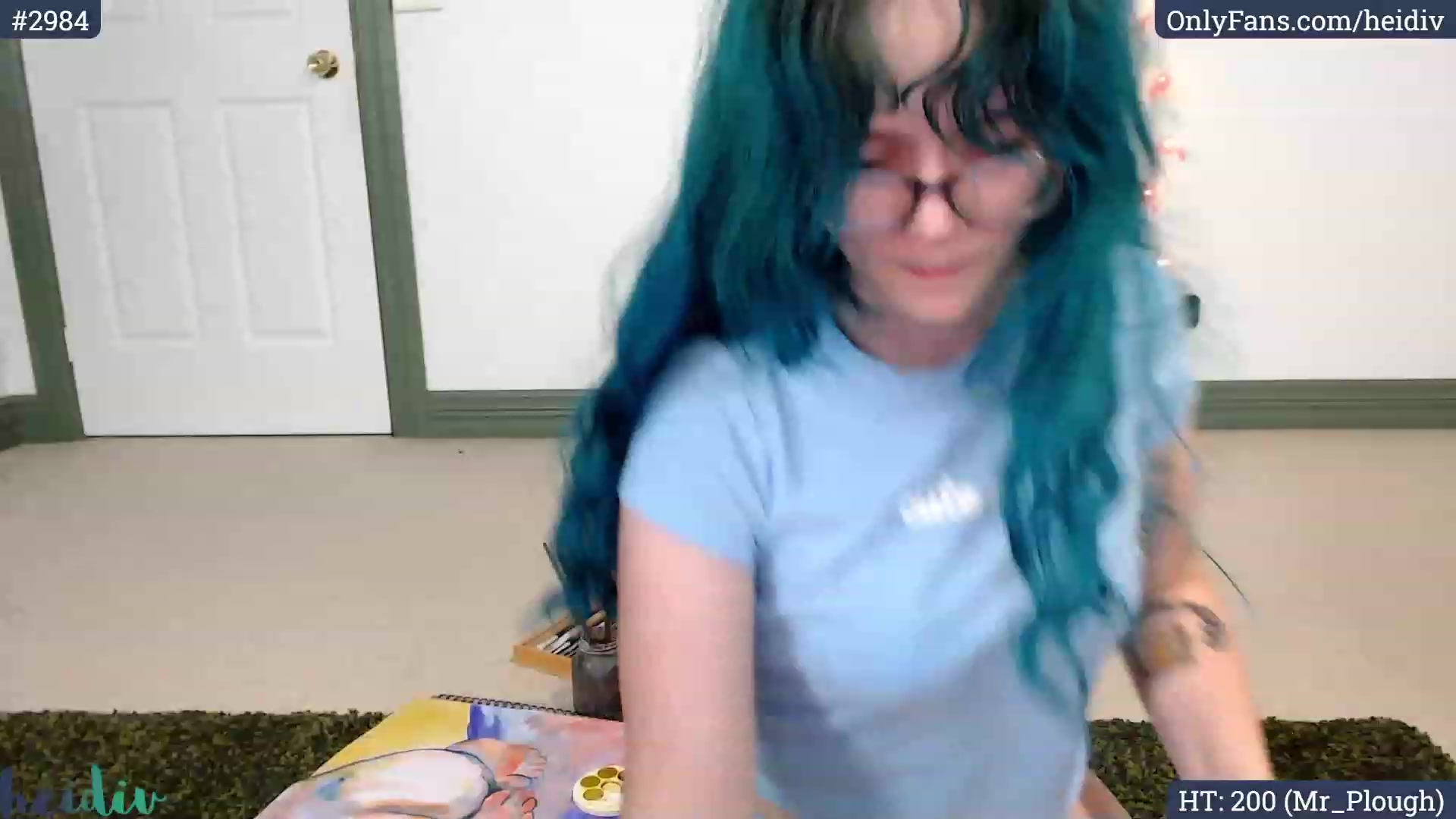 Gallery image thumbnail from Heidiv's myfreecams stream on, 10/07/2023, 09:17 image 16 of 20