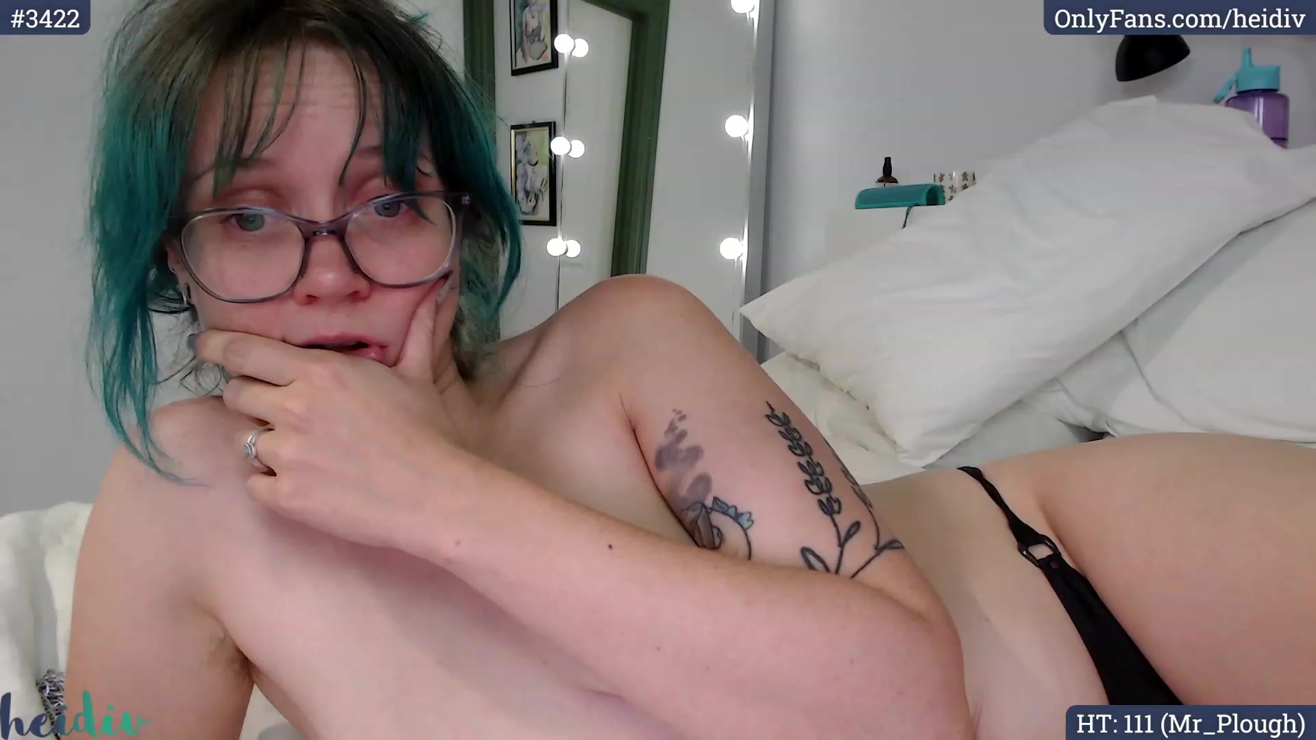 Gallery image thumbnail from Heidiv's myfreecams stream on, 10/28/2023, 09:54 image 20 of 20