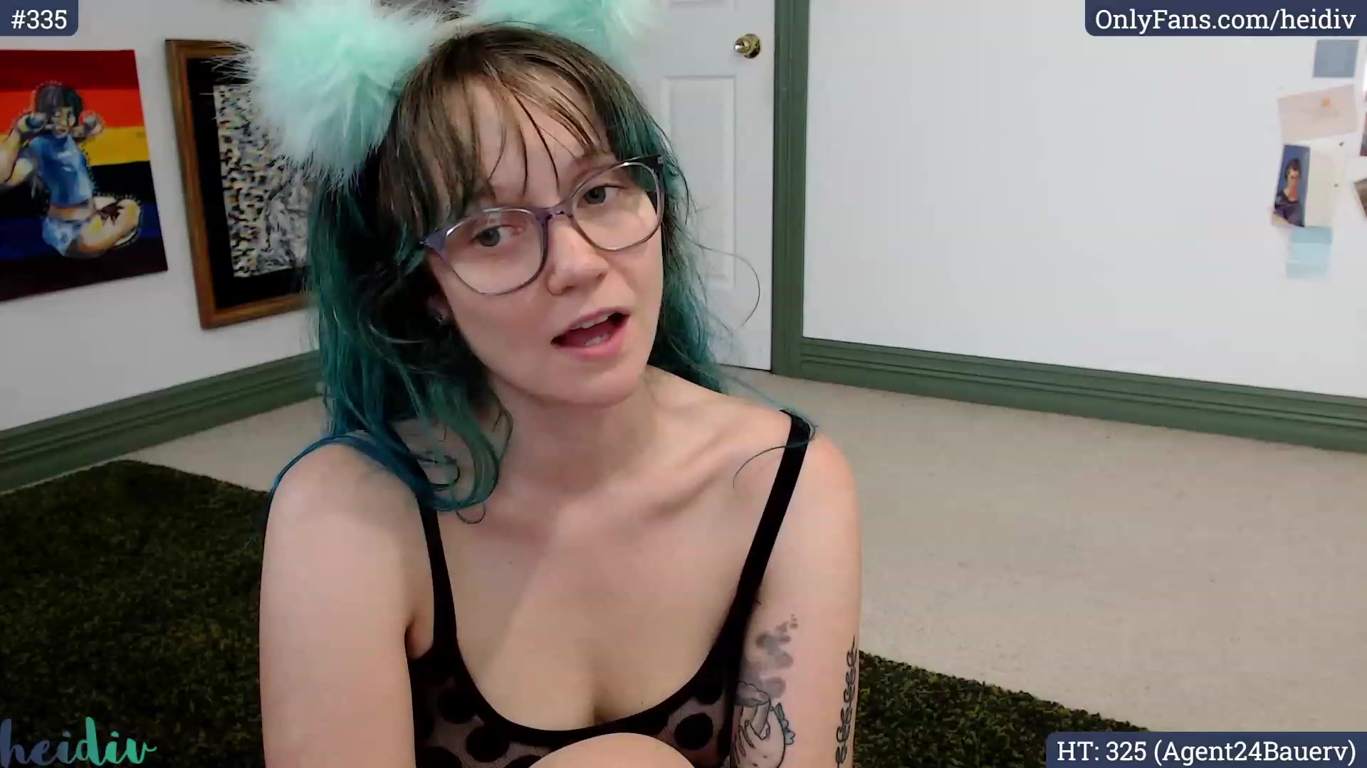 Gallery image thumbnail from Heidiv's myfreecams stream on, 12/02/2023, 10:42 image 10 of 20