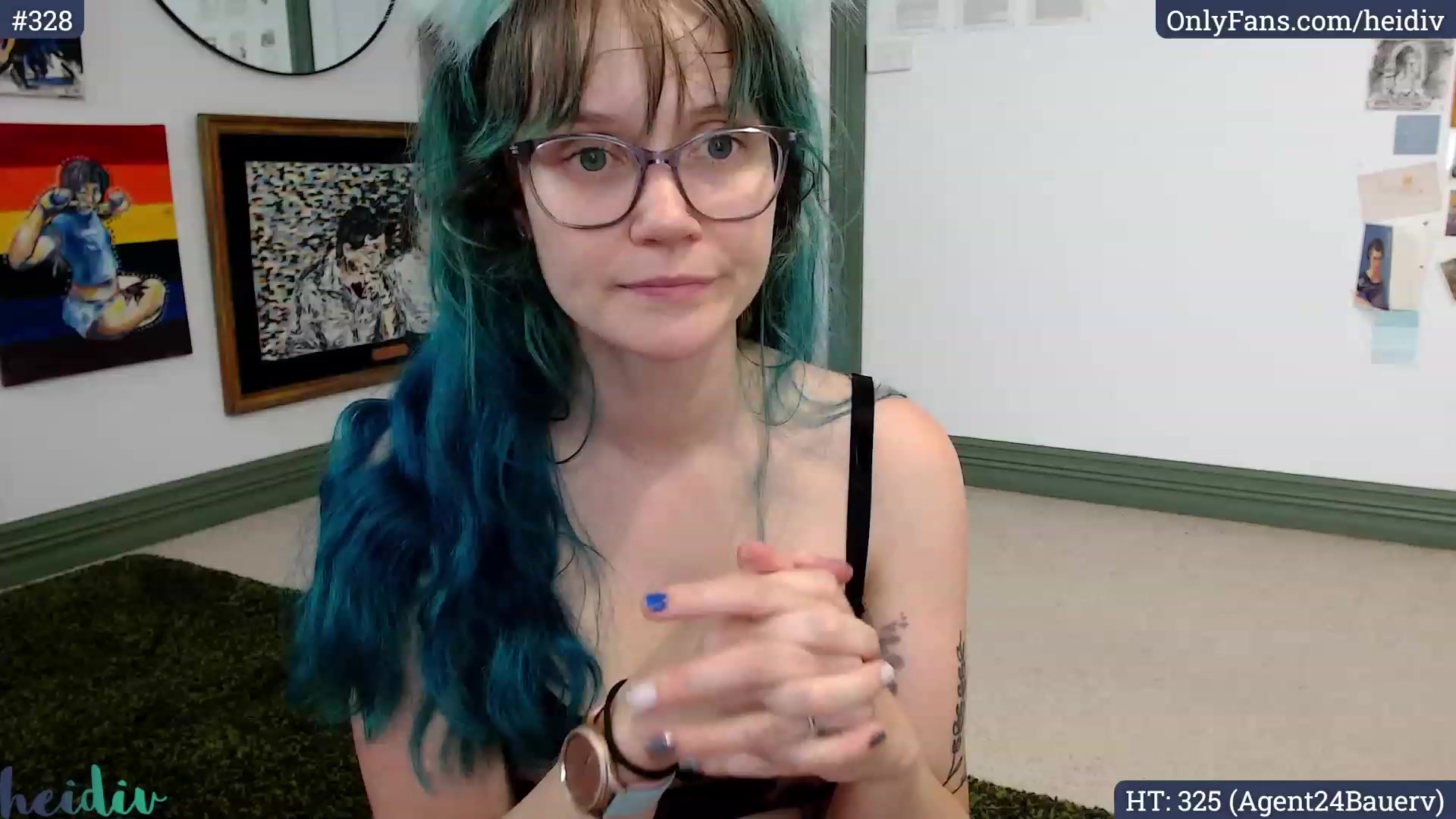 Gallery image thumbnail from Heidiv's myfreecams stream on, 12/02/2023, 10:42 image 11 of 20