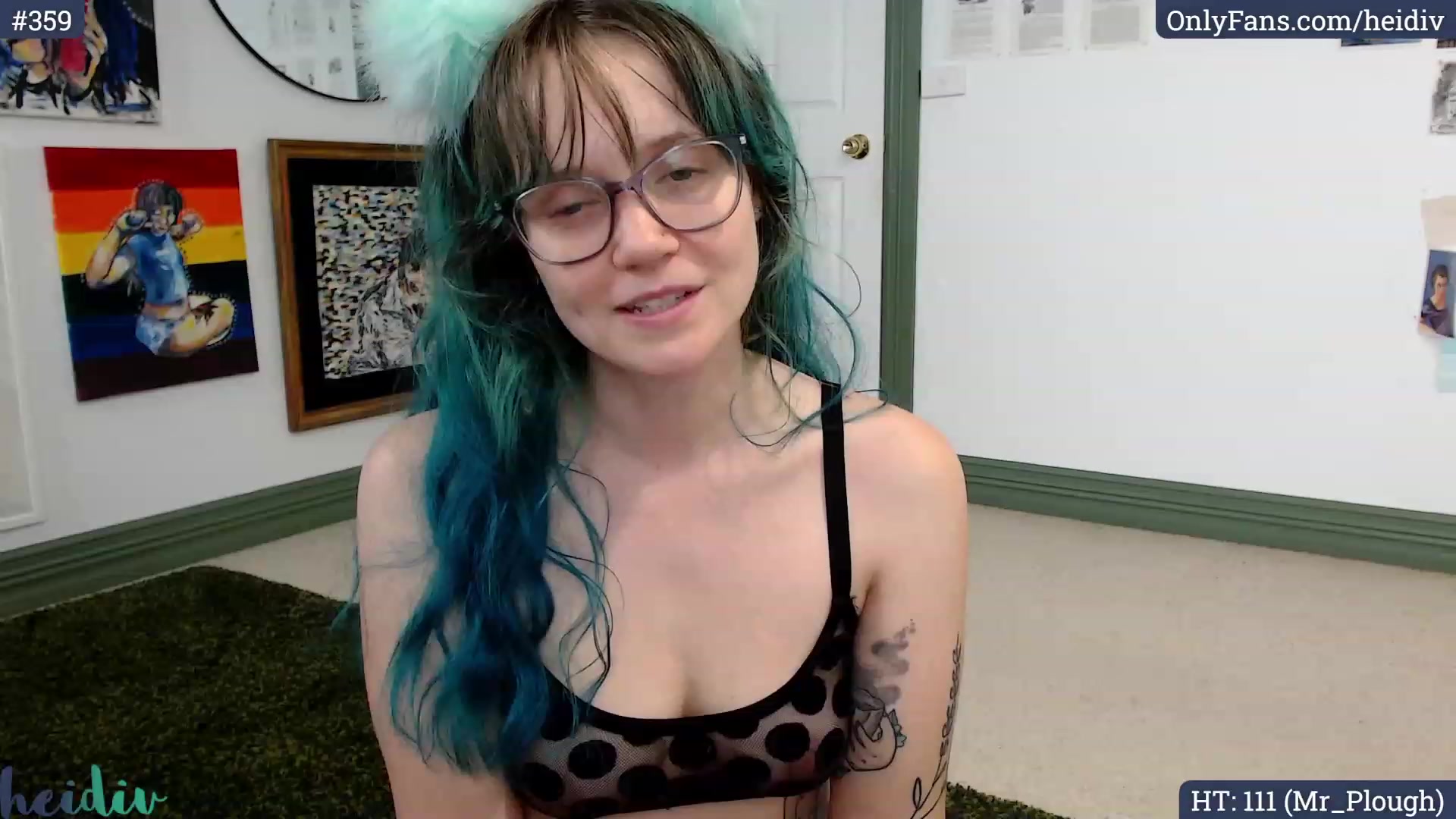 Gallery image thumbnail from Heidiv's myfreecams stream on, 12/02/2023, 10:42 image 9 of 20