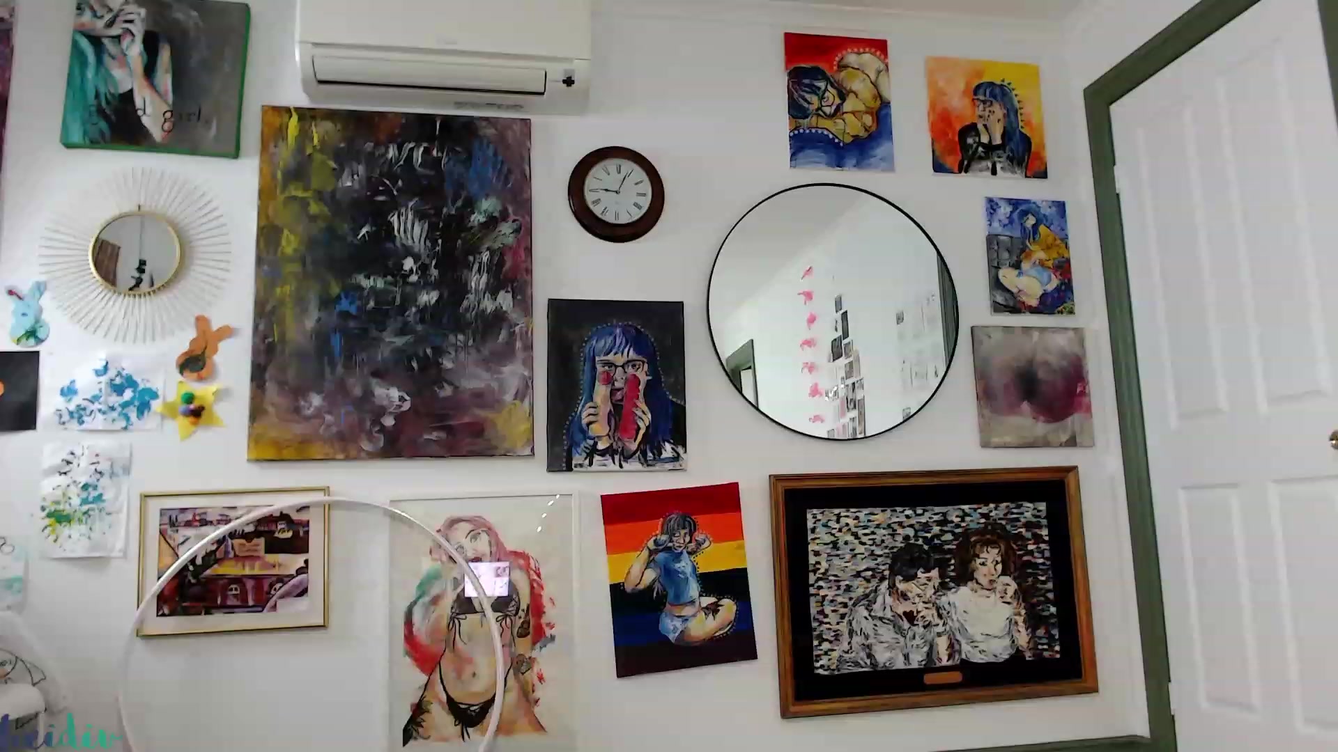 Gallery image thumbnail from Heidiv's myfreecams stream on, 12/15/2023, 10:46 image 10 of 20