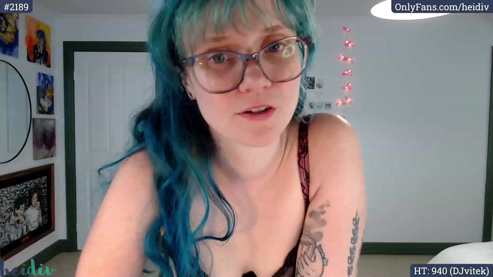 Gallery image thumbnail from Heidiv's myfreecams stream on, 01/12/2024, 09:54 image 15 of 20