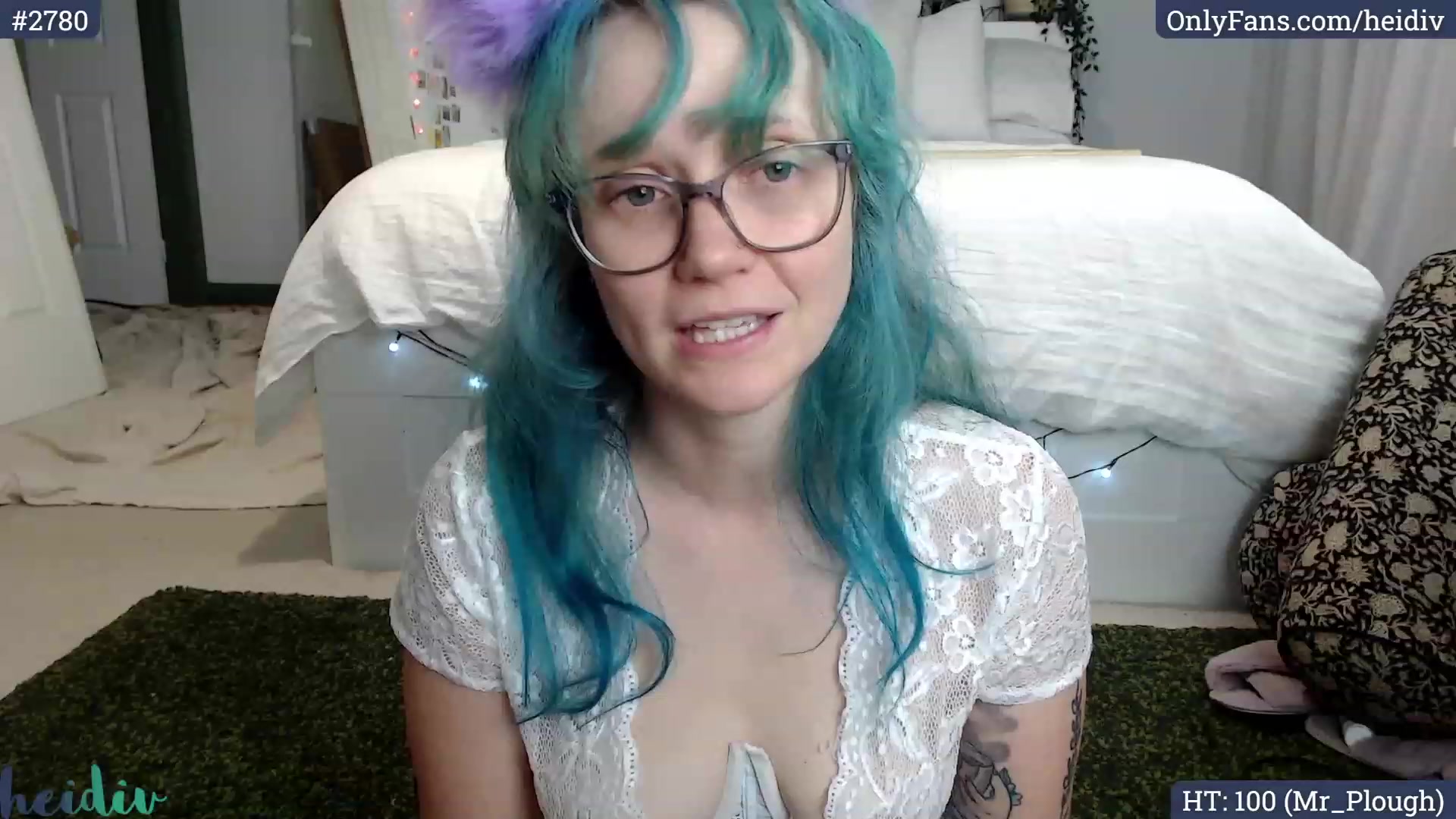 Gallery image thumbnail from Heidiv's myfreecams stream on, 02/23/2024, 10:31 image 6 of 20