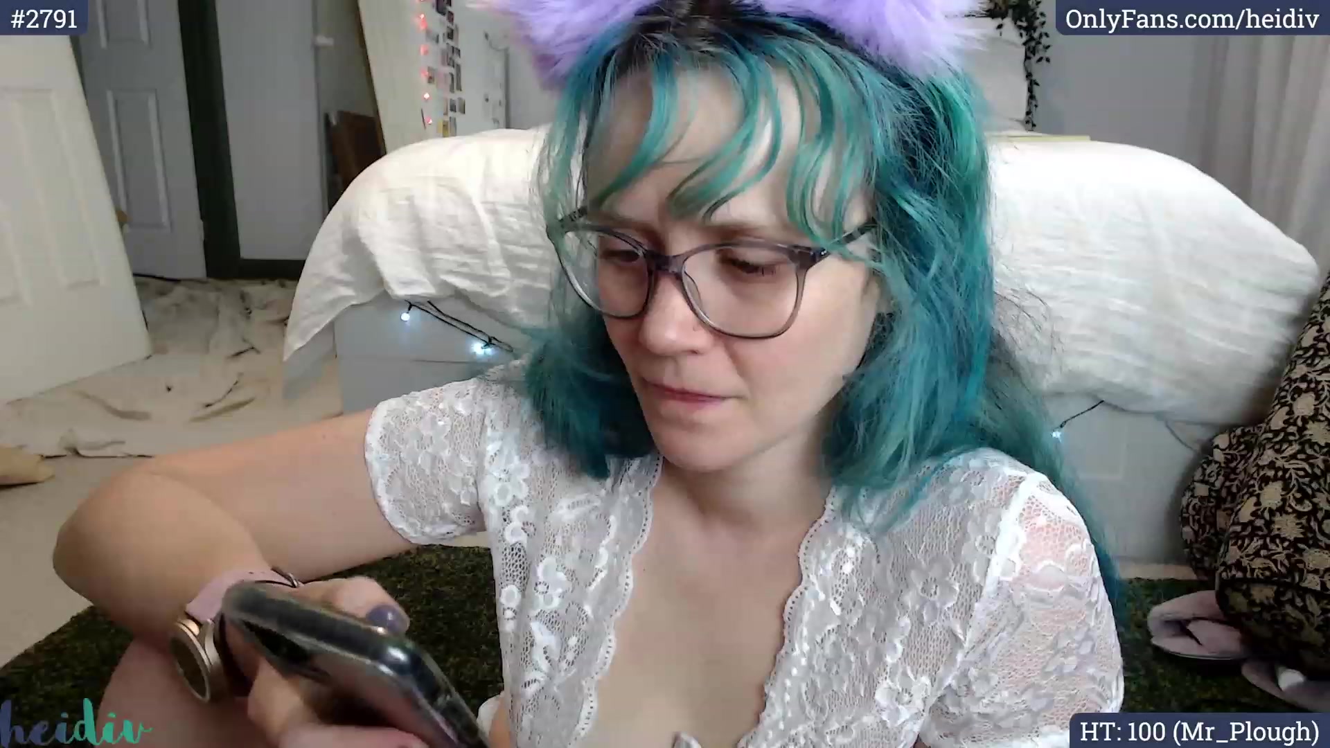 Gallery image thumbnail from Heidiv's myfreecams stream on, 02/23/2024, 10:31 image 3 of 20