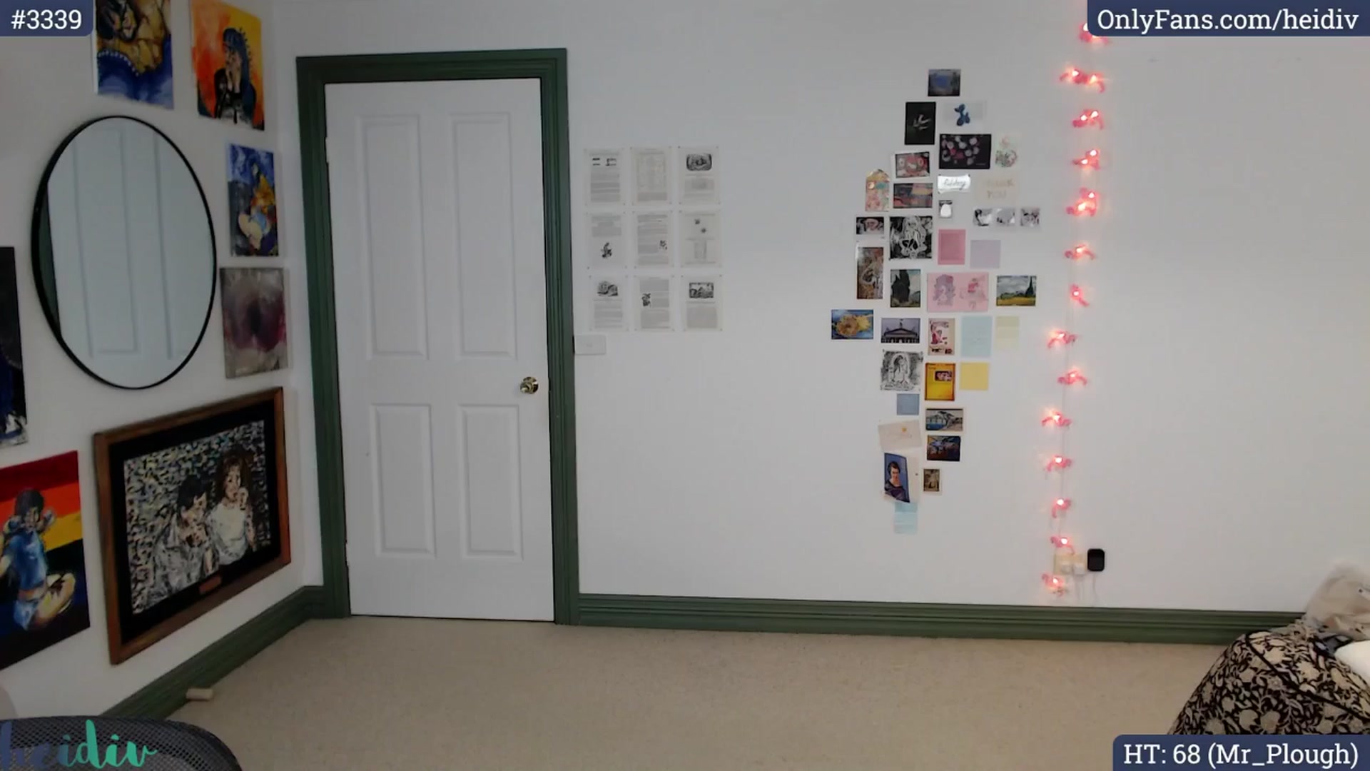 Gallery image thumbnail from Heidiv's myfreecams stream on, 04/05/2024, 10:04 image 5 of 20