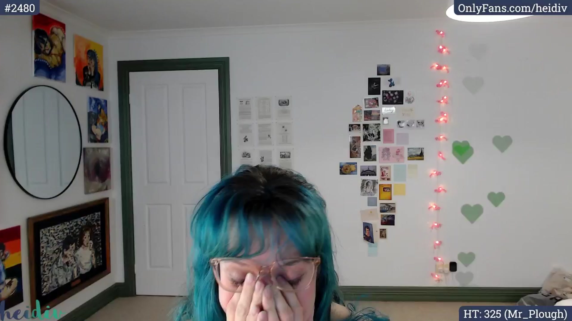 Gallery image thumbnail from Heidiv's myfreecams stream on, 04/05/2024, 10:04 image 18 of 20