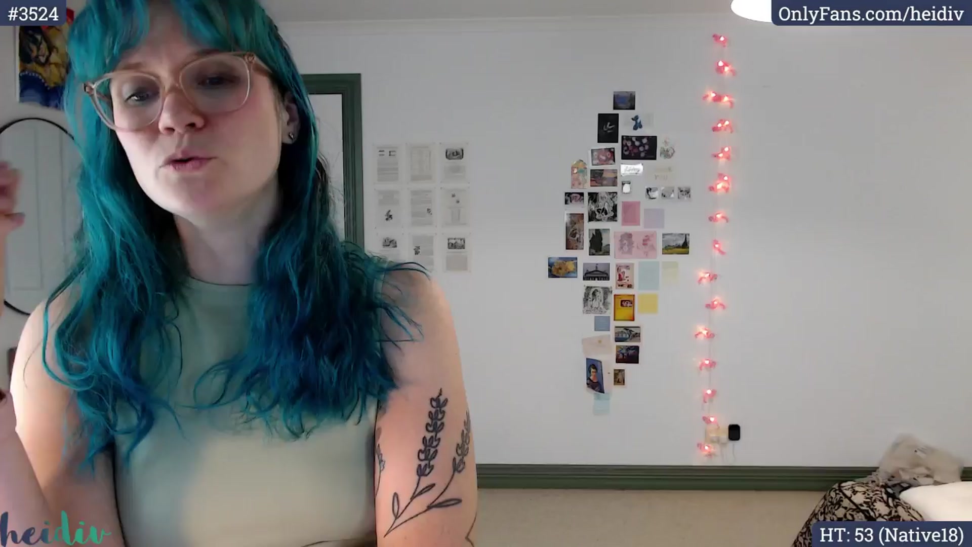 Gallery image thumbnail from Heidiv's myfreecams stream on, 04/05/2024, 10:04 image 2 of 20
