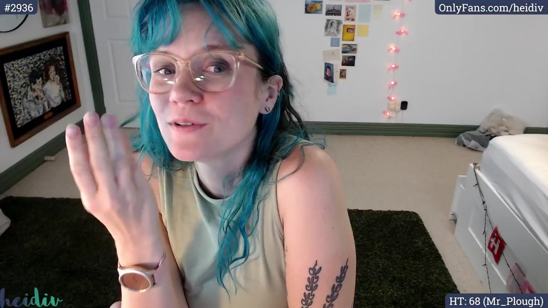 Gallery image thumbnail from Heidiv's myfreecams stream on, 04/05/2024, 10:04 image 14 of 20