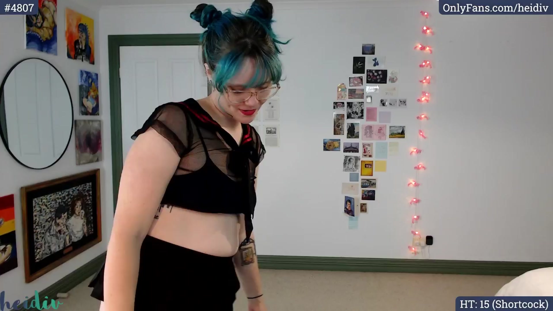 Gallery image thumbnail from Heidiv's myfreecams stream on, 04/13/2024, 09:58 image 2 of 20