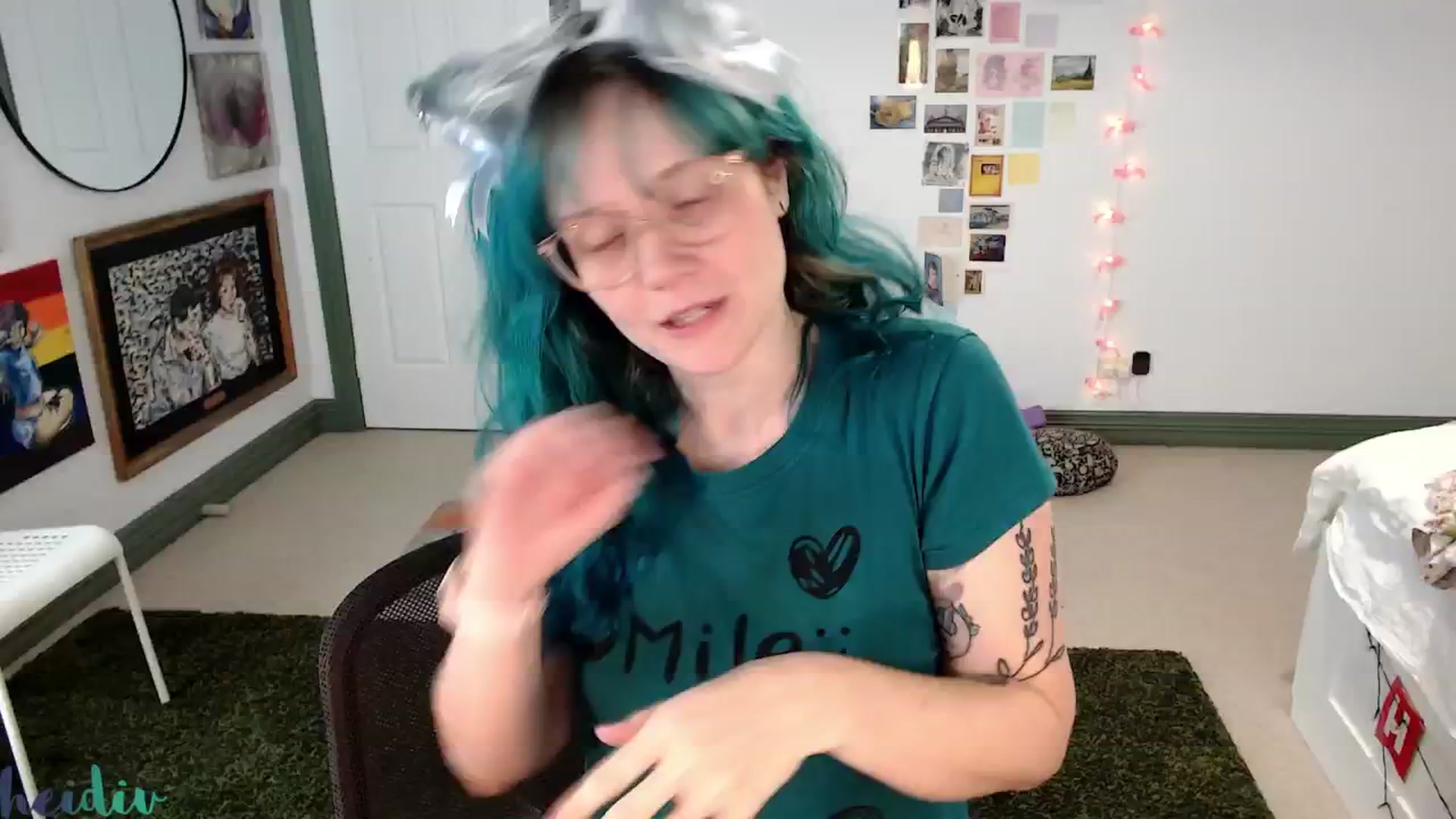 Gallery image thumbnail from Heidiv's myfreecams stream on, 06/03/2024, 12:17 image 2 of 20