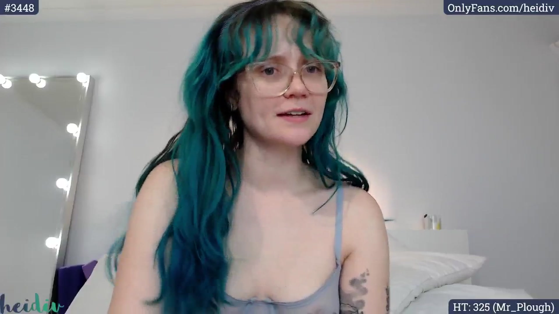 Gallery image thumbnail from Heidiv's myfreecams stream on, 07/06/2024, 10:05 image 20 of 20