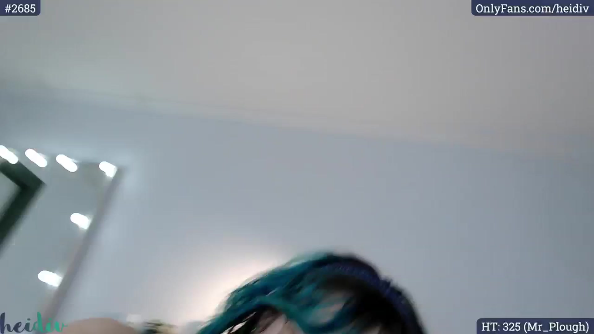 Gallery image thumbnail from Heidiv's myfreecams stream on, 07/06/2024, 12:06 image 4 of 20