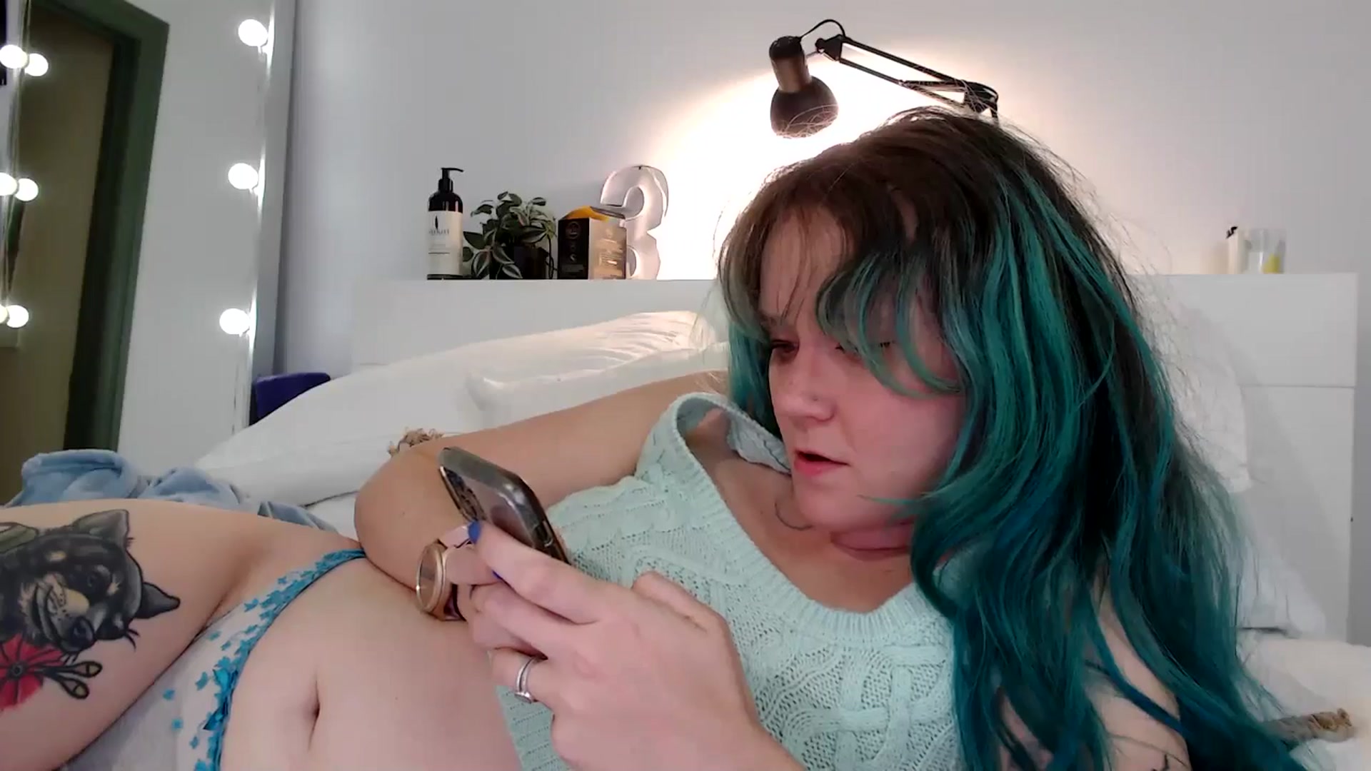 Gallery image thumbnail from Heidiv's myfreecams stream on, 08/25/2024, 10:23 image 8 of 20