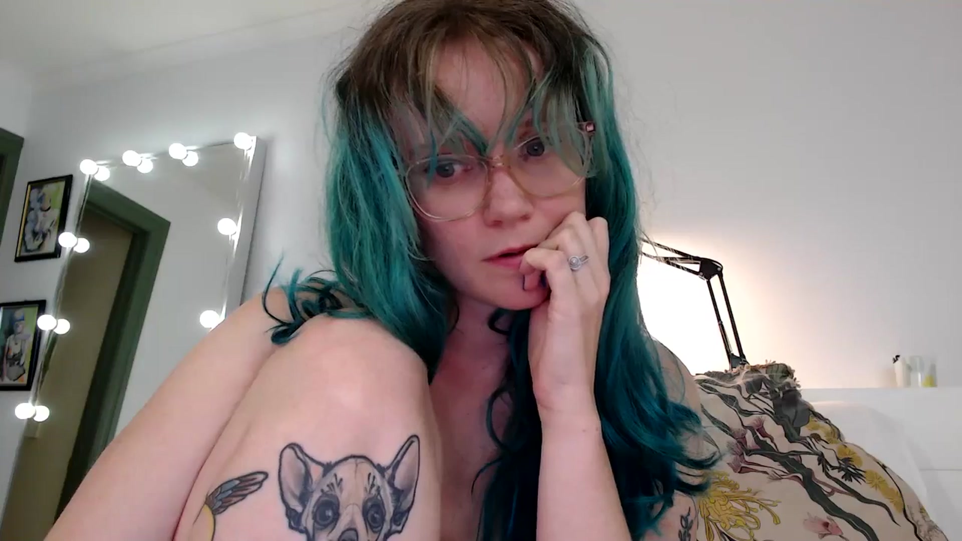 Gallery image thumbnail from Heidiv's myfreecams stream on, 08/25/2024, 10:23 image 15 of 20
