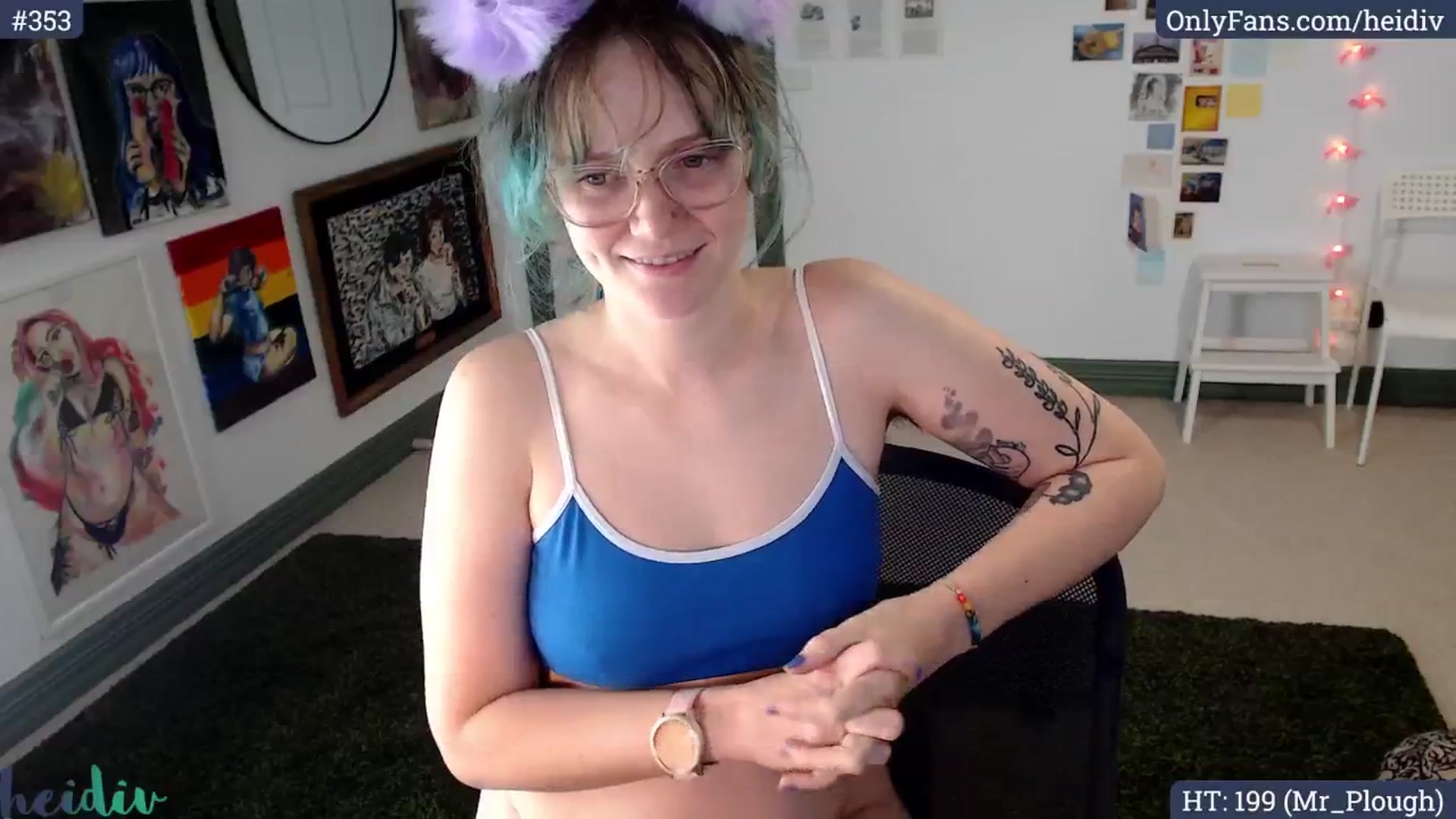 Gallery image thumbnail from Heidiv's myfreecams stream on, 09/01/2024, 11:18 image 14 of 20