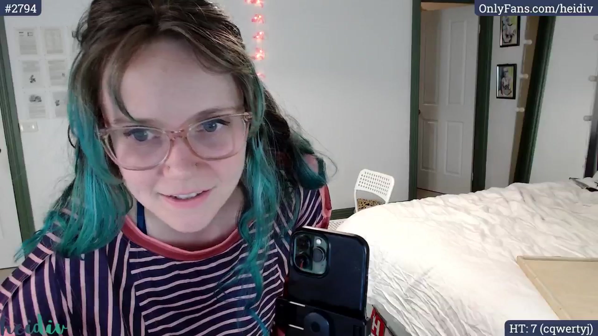 Gallery image thumbnail from Heidiv's myfreecams stream on, 09/07/2024, 08:29 image 5 of 20