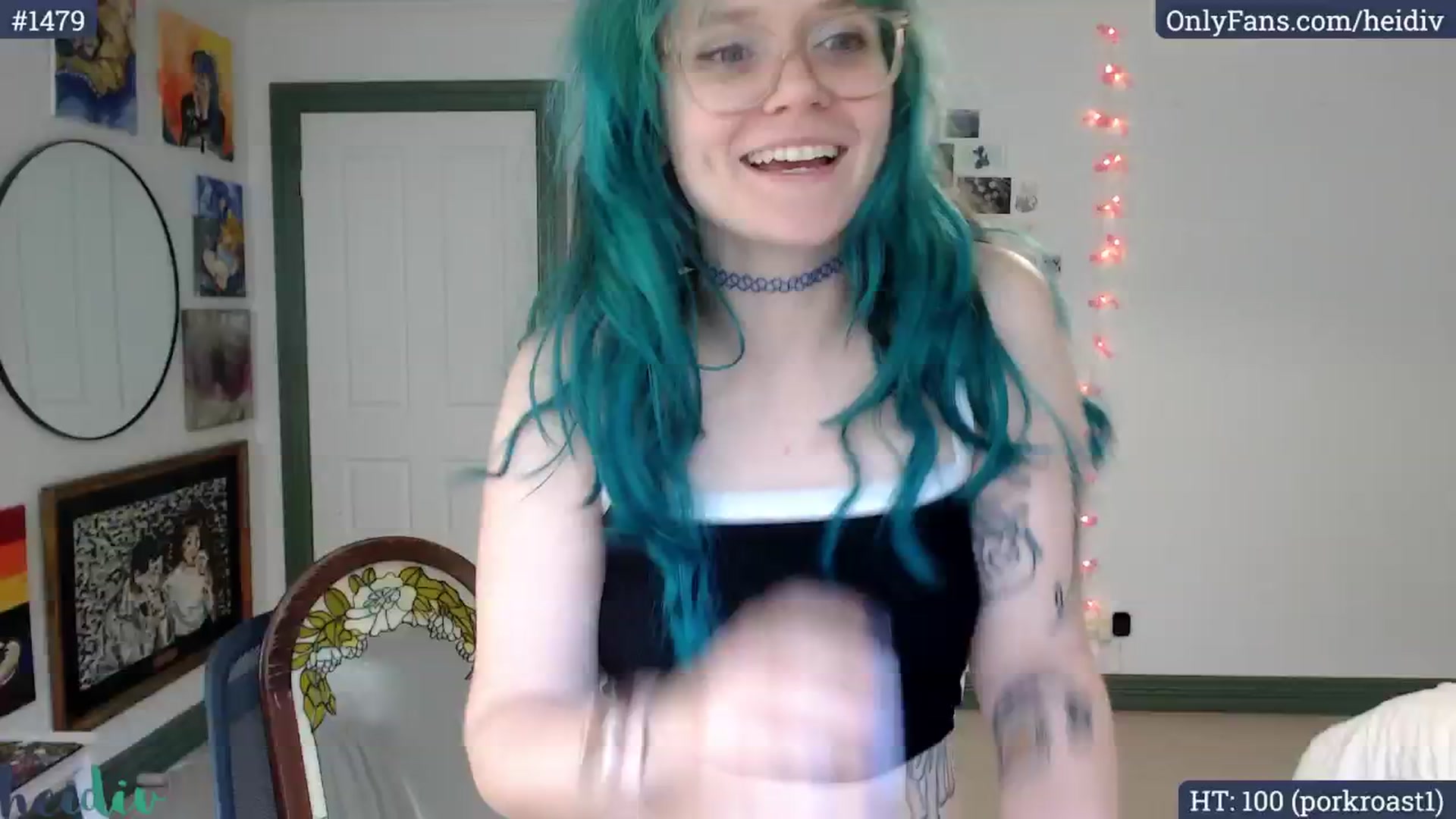 Gallery image thumbnail from Heidiv's myfreecams stream on, 10/20/2024, 24:04 image 16 of 20