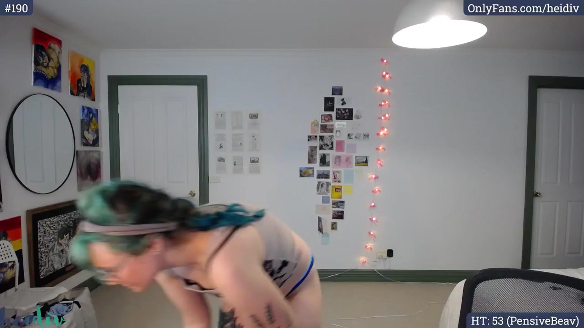 Gallery image thumbnail from Heidiv's myfreecams stream on, 11/04/2024, 24:01 image 13 of 20