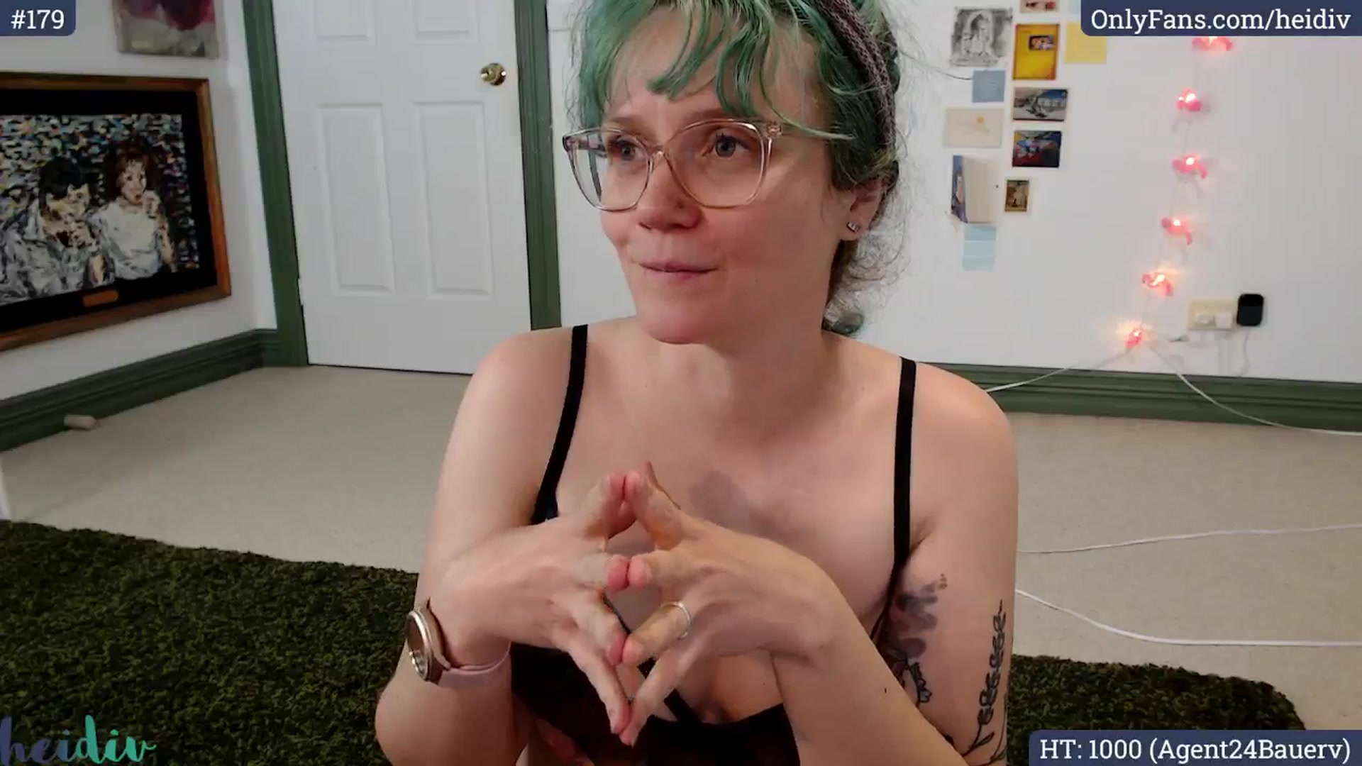 Gallery image thumbnail from Heidiv's myfreecams stream on, 11/04/2024, 01:11 image 17 of 20