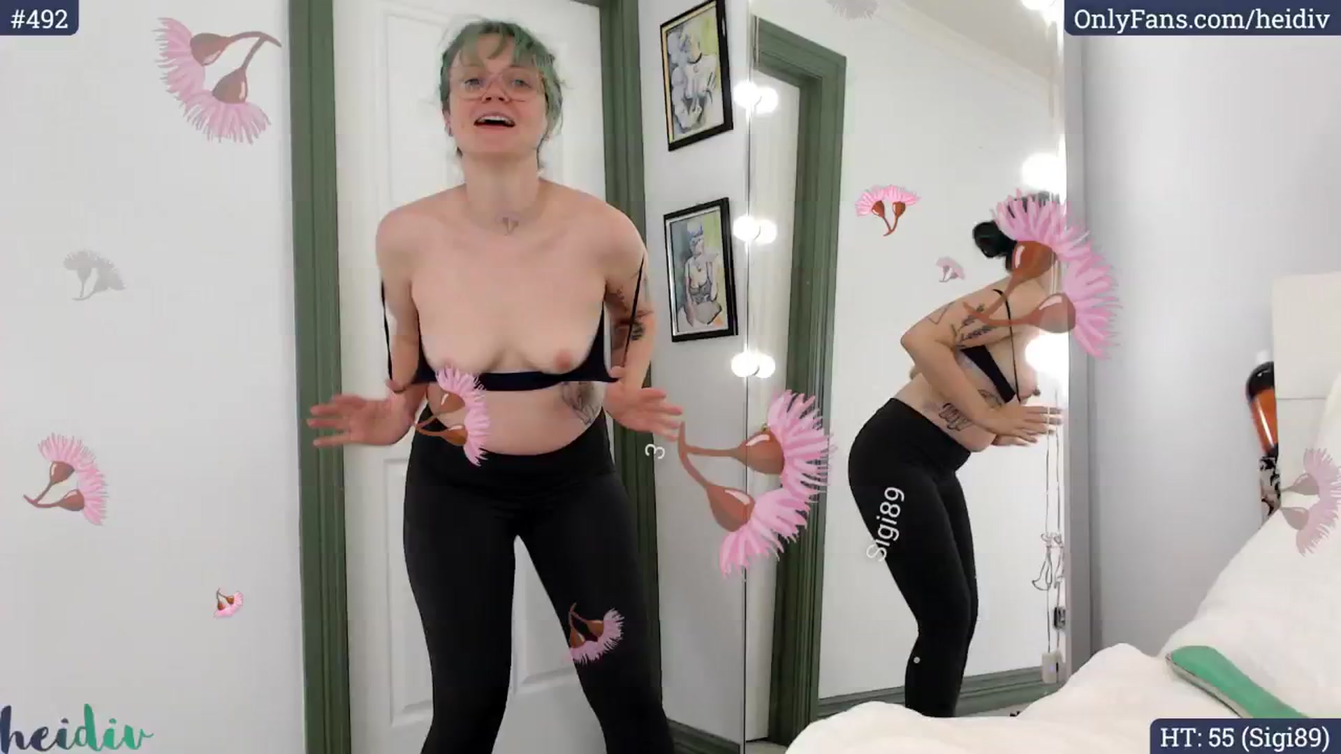 Gallery image thumbnail from Heidiv's myfreecams stream on, 11/11/2024, 01:16 image 15 of 20