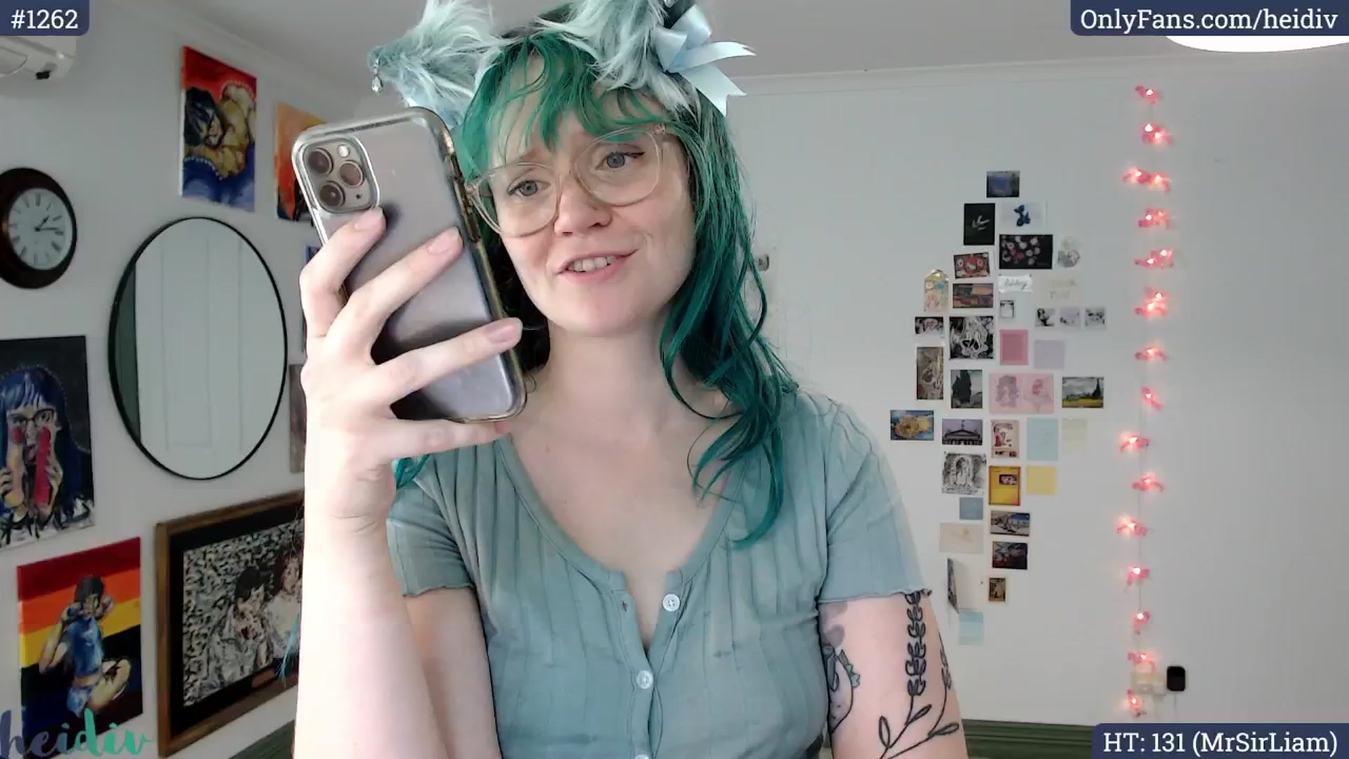 Gallery image thumbnail from Heidiv's myfreecams stream on, 11/28/2024, 04:36 image 5 of 20