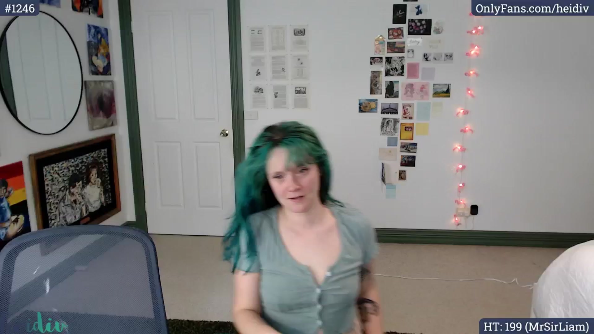 Gallery image thumbnail from Heidiv's myfreecams stream on, 11/28/2024, 04:36 image 7 of 20