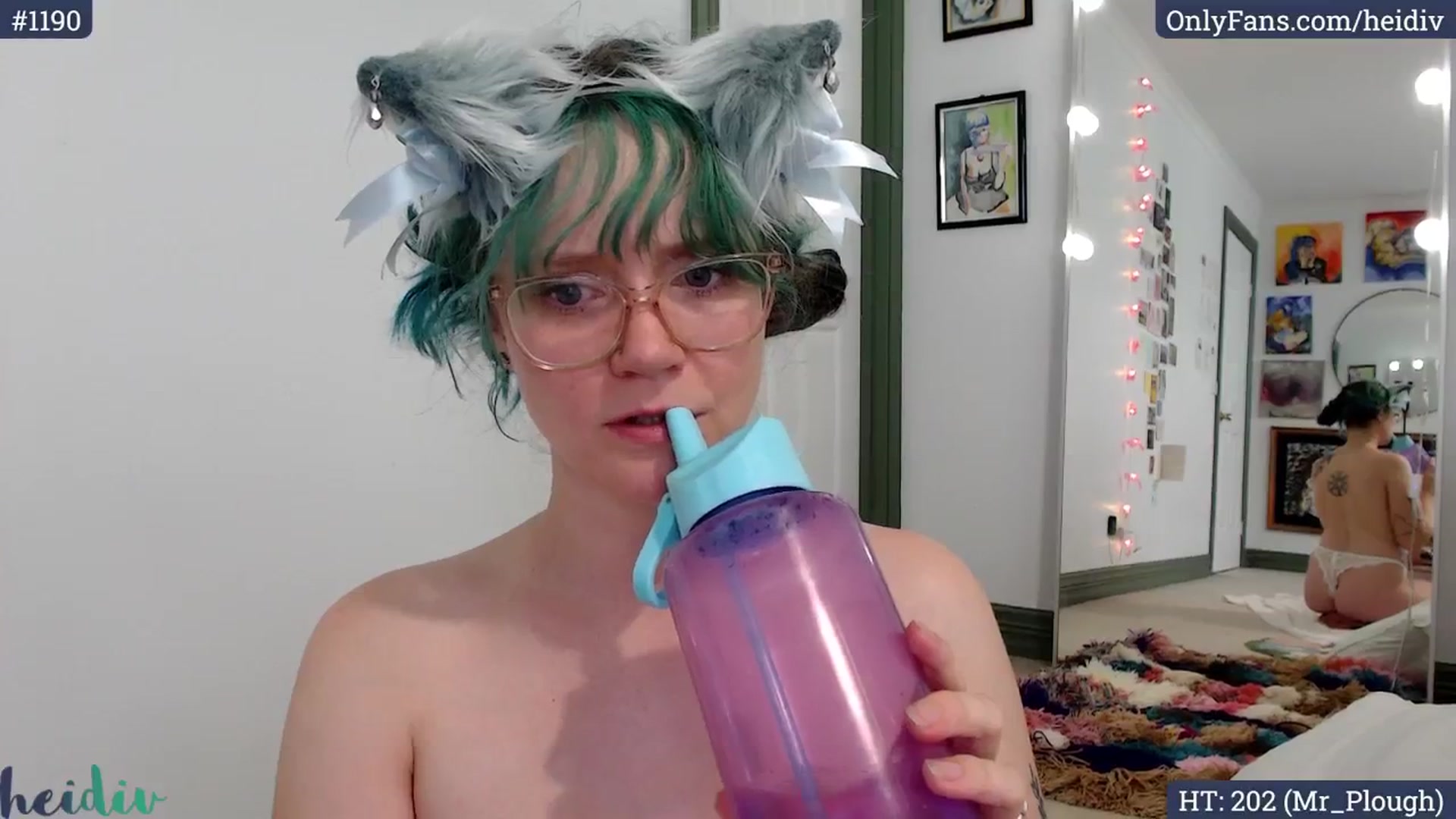 Gallery image thumbnail from Heidiv's myfreecams stream on, 11/29/2024, 04:18 image 15 of 20