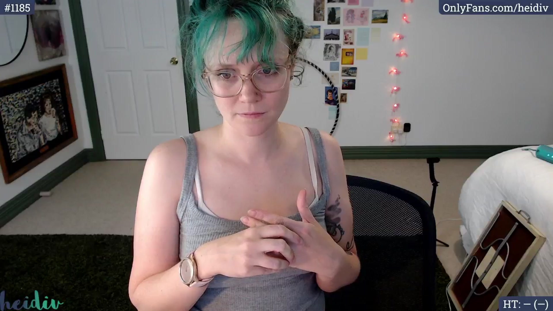 Gallery image thumbnail from Heidiv's myfreecams stream on, 11/29/2024, 08:34 image 15 of 20
