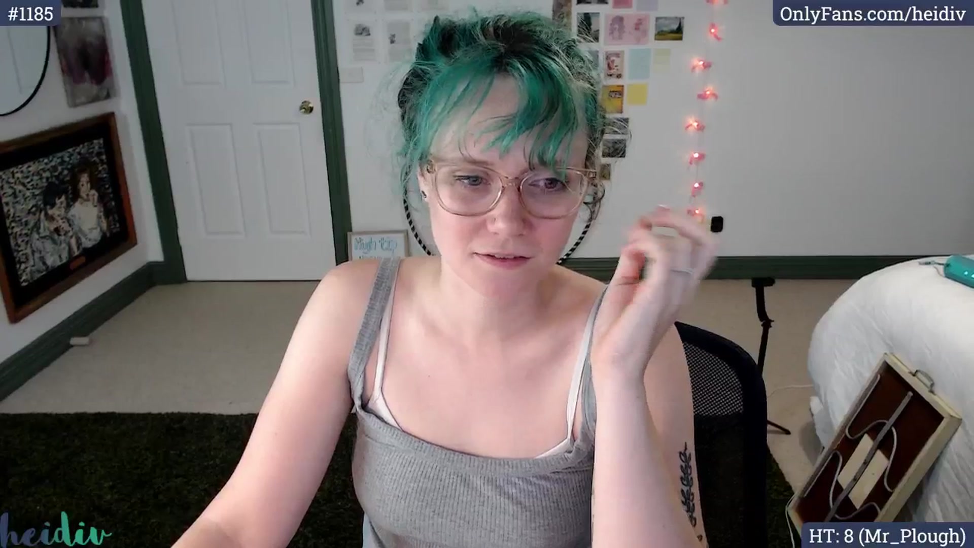 Gallery image thumbnail from Heidiv's myfreecams stream on, 11/29/2024, 08:34 image 19 of 20